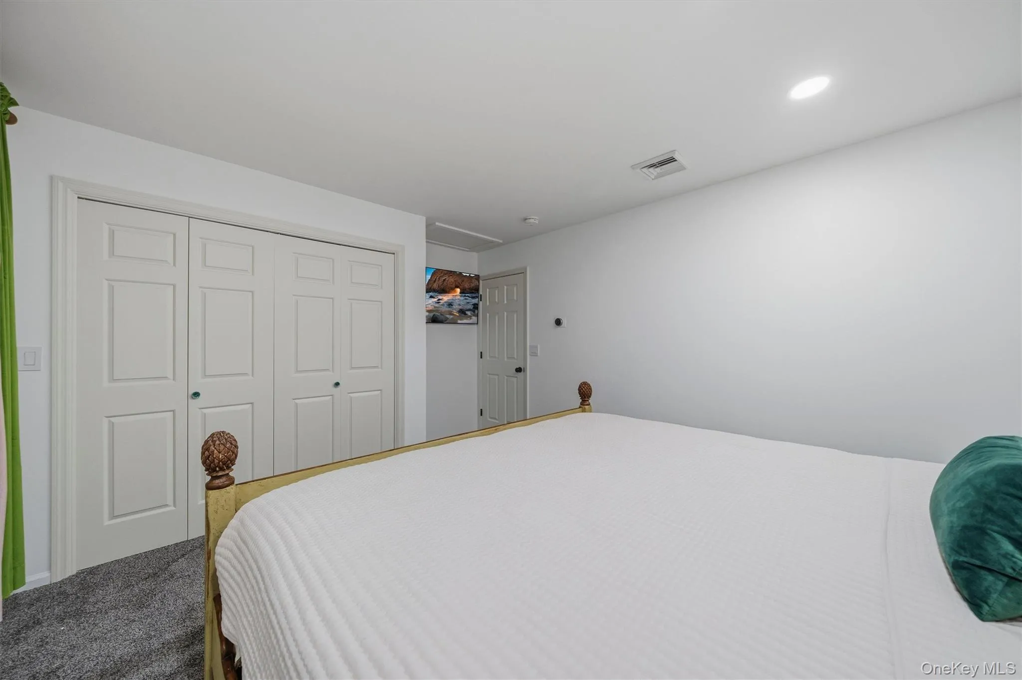 412 Laroe Road, Chester Town, NY, 3 Bedrooms Bedrooms, 10 Rooms Rooms,2 BathroomsBathrooms,Residential,For Rent,Laroe,0,1035387 412 Laroe Road, Chester Town, NY, 3 Bedrooms Bedrooms, 10 Rooms Rooms,2 BathroomsBathrooms,Residential,For Rent,Laroe,0,1035387