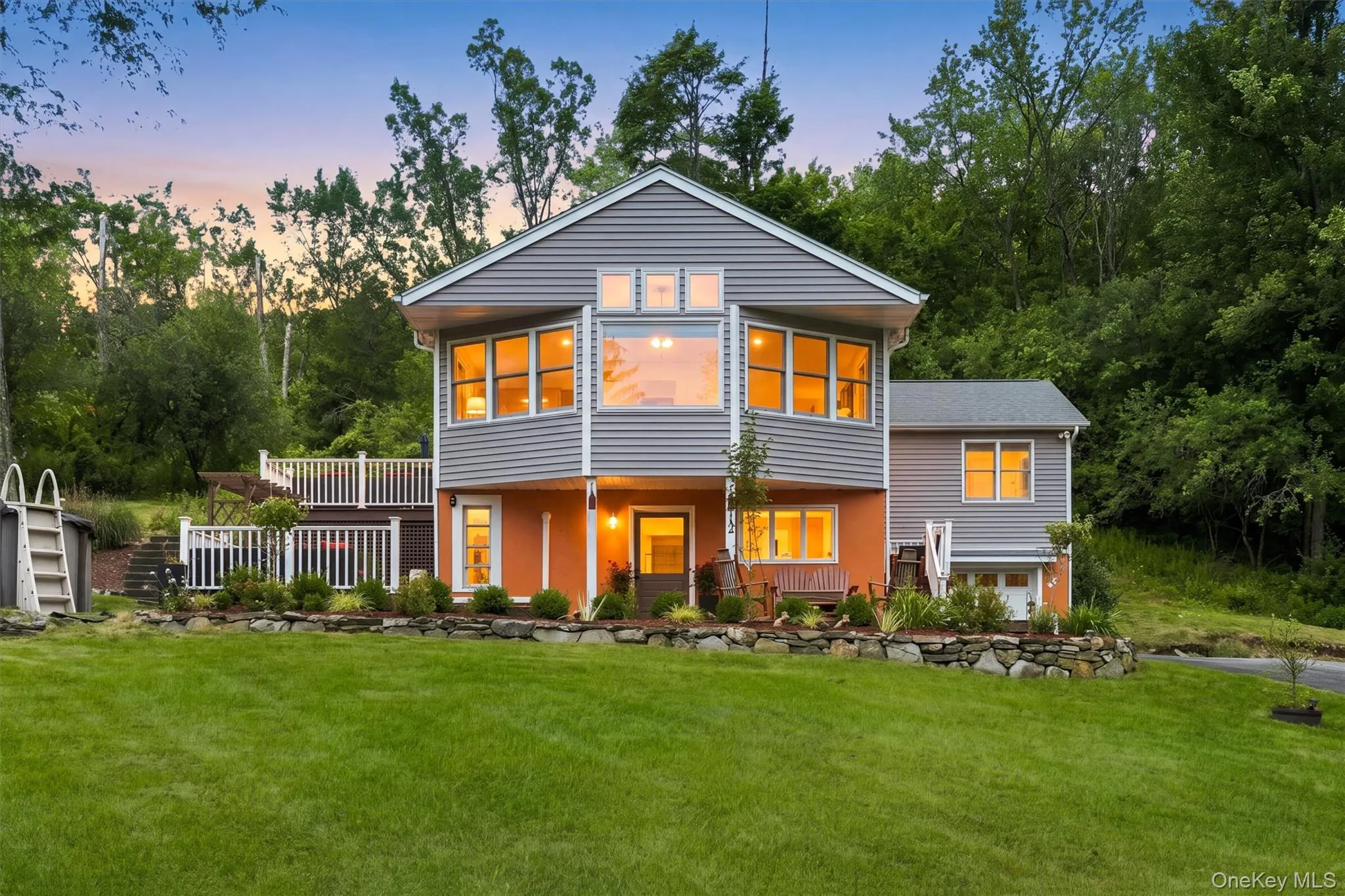 The home sits on 2.40 acres. The home sits on 2.40 acres.