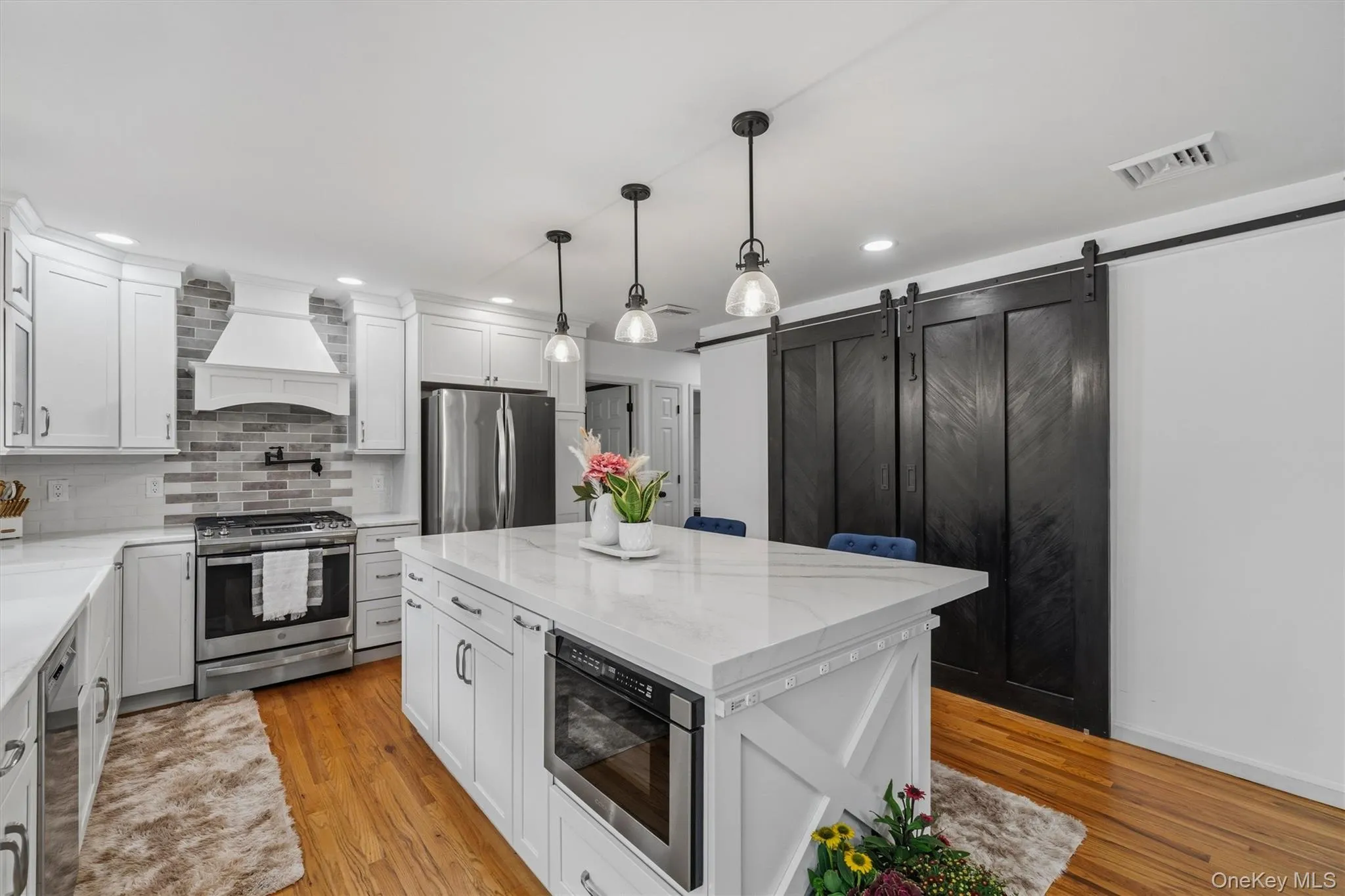 412 Laroe Road, Chester Town, NY, 3 Bedrooms Bedrooms, 10 Rooms Rooms,2 BathroomsBathrooms,Residential,For Rent,Laroe,0,1035387 412 Laroe Road, Chester Town, NY, 3 Bedrooms Bedrooms, 10 Rooms Rooms,2 BathroomsBathrooms,Residential,For Rent,Laroe,0,1035387
