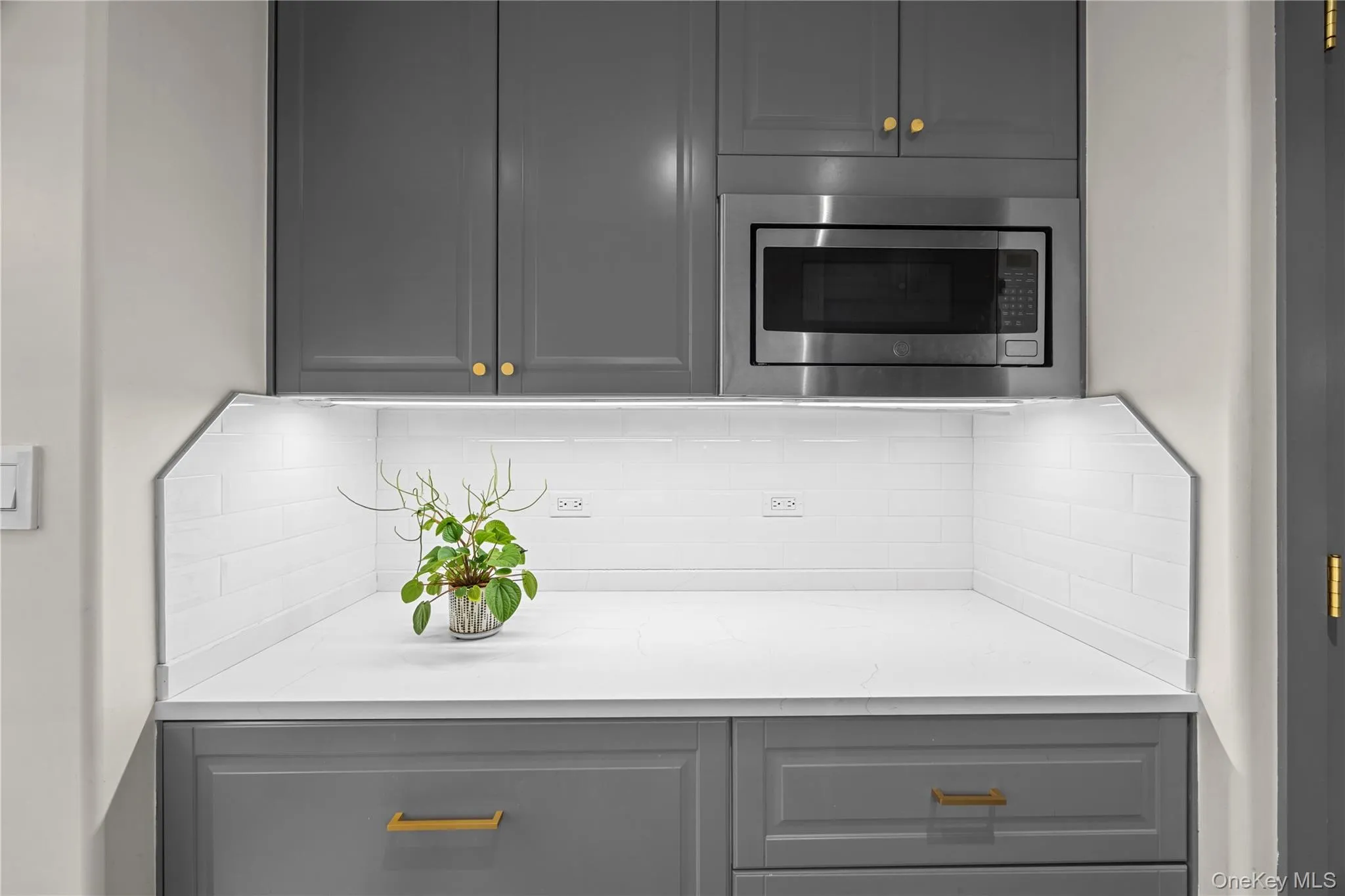 4140 Union Street, New York, NY, 1 Bedroom Bedrooms, 5 Rooms Rooms,1 BathroomBathrooms,Residential,For Rent,Union,0,1035388 4140 Union Street, New York, NY, 1 Bedroom Bedrooms, 5 Rooms Rooms,1 BathroomBathrooms,Residential,For Rent,Union,0,1035388