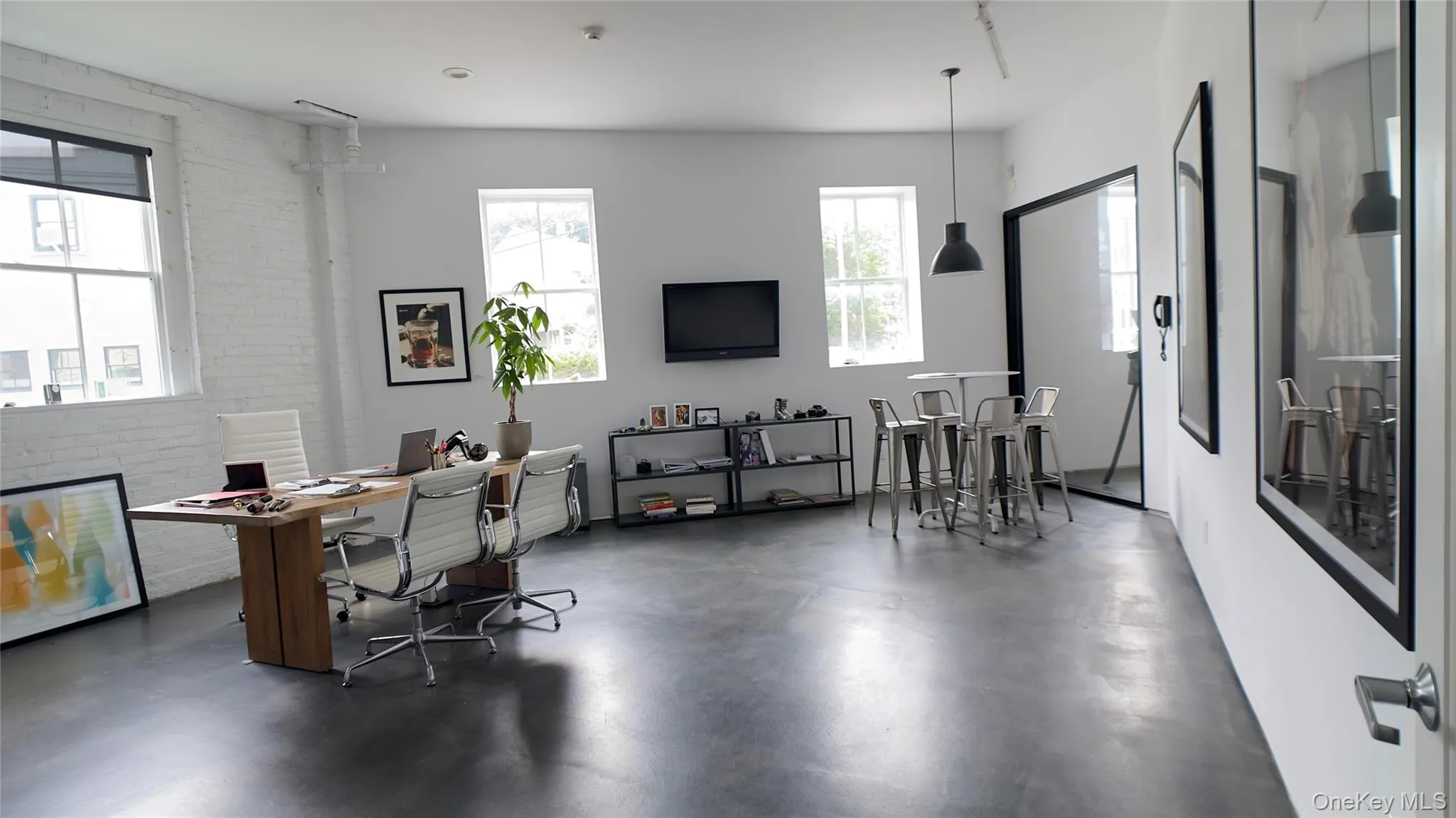 76 Prince Street, Kingston, NY, 2 Bedrooms Bedrooms, 7 Rooms Rooms,2 BathroomsBathrooms,Residential,For Rent,Prince,0,1035390 76 Prince Street, Kingston, NY, 2 Bedrooms Bedrooms, 7 Rooms Rooms,2 BathroomsBathrooms,Residential,For Rent,Prince,0,1035390