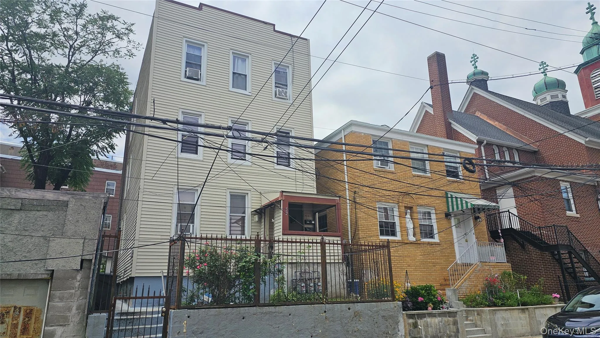 52 Chestnut Street, Yonkers, NY, 3 Bedrooms Bedrooms, 5 Rooms Rooms,1 BathroomBathrooms,Residential Lease,For Rent,Chestnut,0,1035394 52 Chestnut Street, Yonkers, NY, 3 Bedrooms Bedrooms, 5 Rooms Rooms,1 BathroomBathrooms,Residential Lease,For Rent,Chestnut,0,1035394