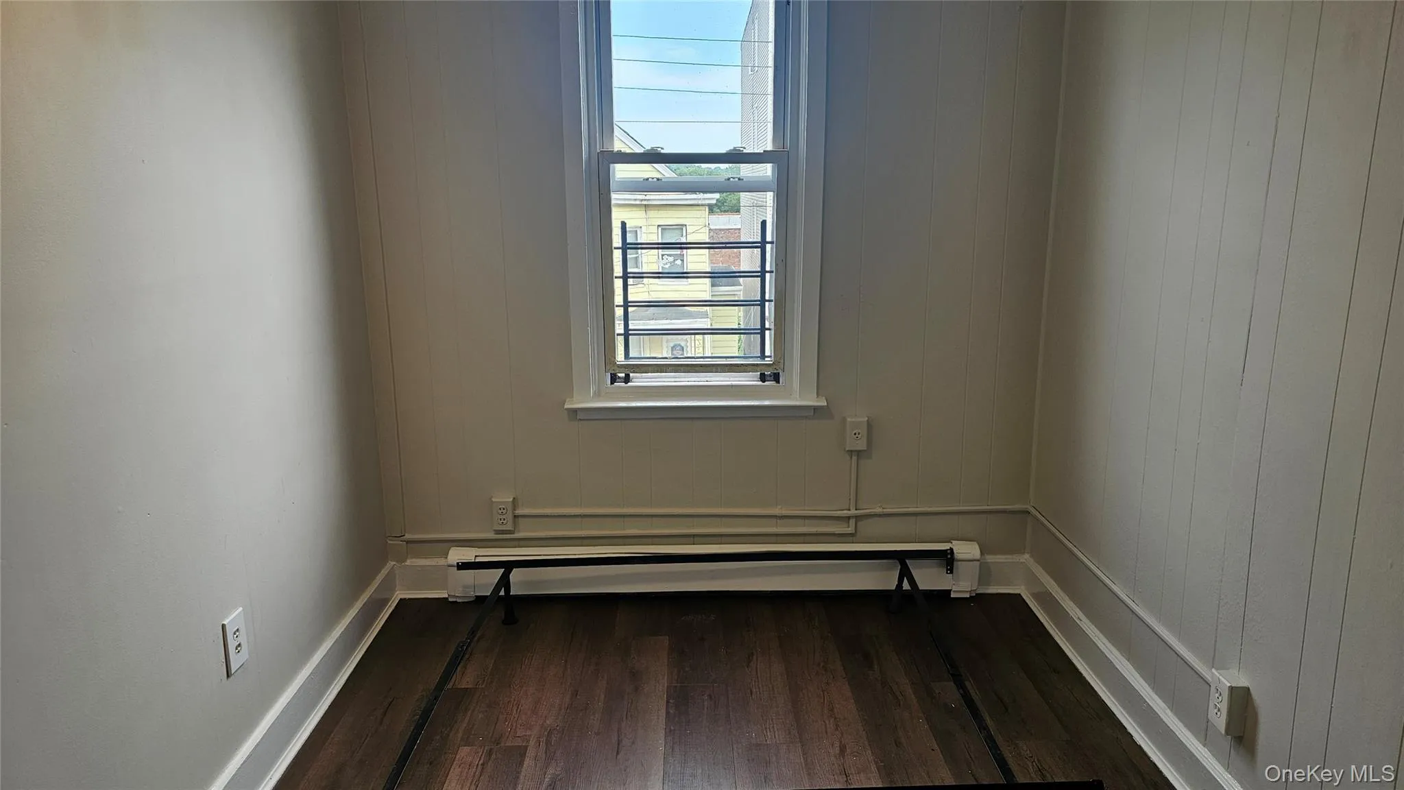52 Chestnut Street, Yonkers, NY, 3 Bedrooms Bedrooms, 5 Rooms Rooms,1 BathroomBathrooms,Residential Lease,For Rent,Chestnut,0,1035394 52 Chestnut Street, Yonkers, NY, 3 Bedrooms Bedrooms, 5 Rooms Rooms,1 BathroomBathrooms,Residential Lease,For Rent,Chestnut,0,1035394
