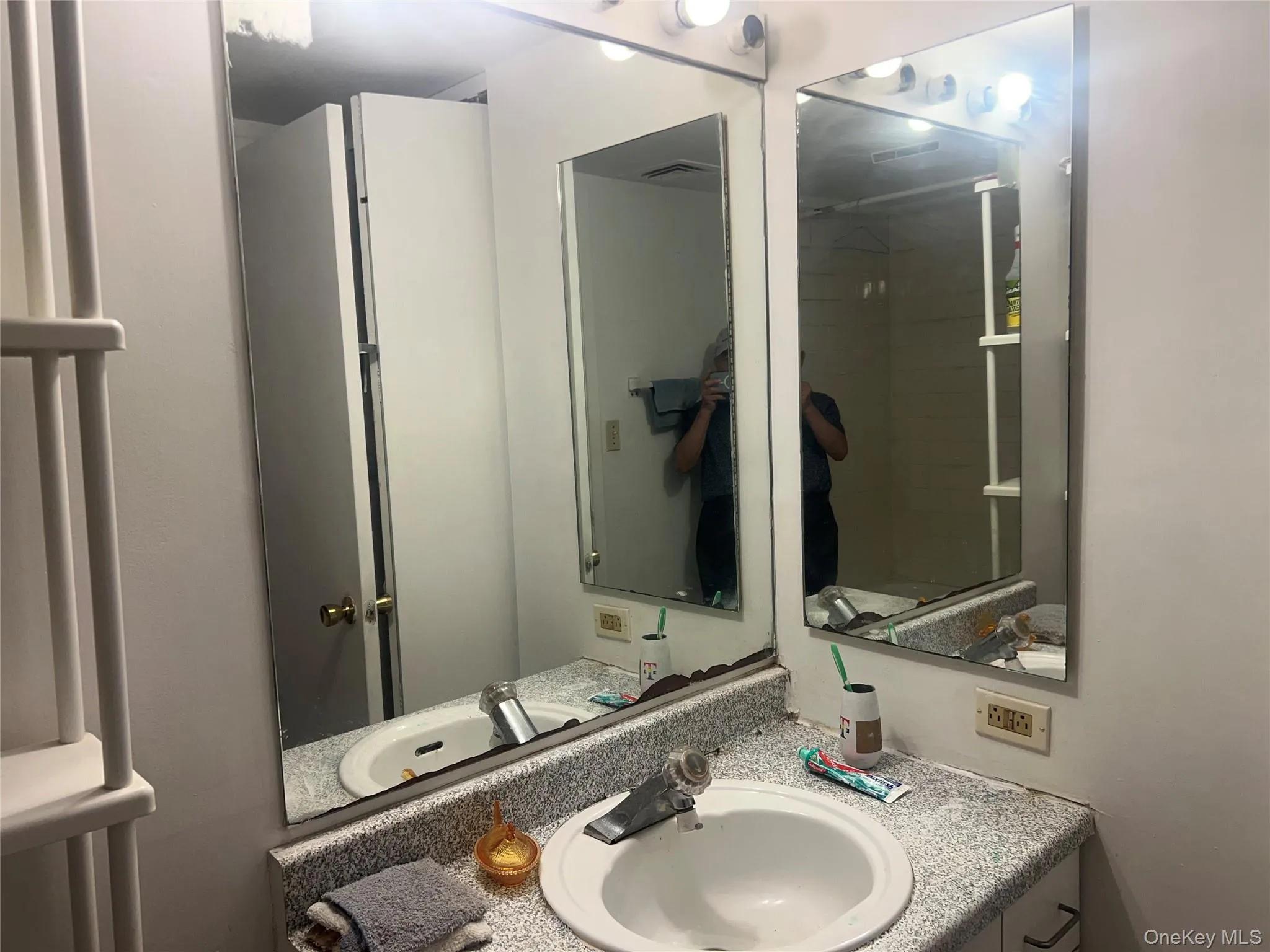542 115th Street, New York, NY, 2 Bedrooms Bedrooms, 5 Rooms Rooms,2 BathroomsBathrooms,Residential Lease,For Rent,115th,0,1035395 542 115th Street, New York, NY, 2 Bedrooms Bedrooms, 5 Rooms Rooms,2 BathroomsBathrooms,Residential Lease,For Rent,115th,0,1035395