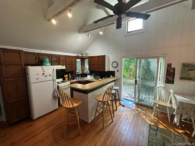86 Gerard Walk, Brookhaven, NY, 2 Bedrooms Bedrooms, 4 Rooms Rooms,1 BathroomBathrooms,Residential,For Rent,Gerard,0,1035396 86 Gerard Walk, Brookhaven, NY, 2 Bedrooms Bedrooms, 4 Rooms Rooms,1 BathroomBathrooms,Residential,For Rent,Gerard,0,1035396