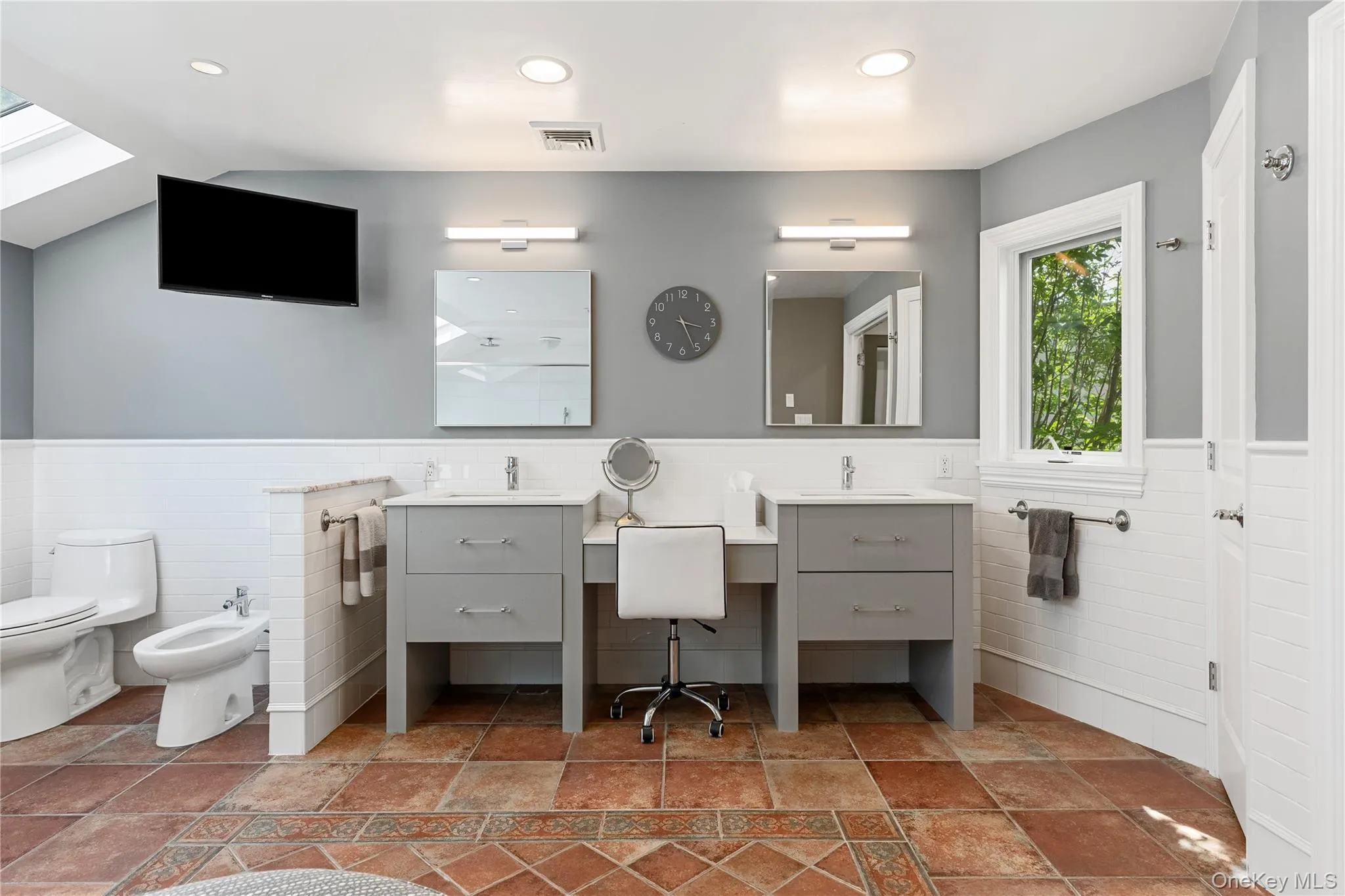 15 Harbour Point Drive, Huntington, NY, 3 Bedrooms Bedrooms, 16 Rooms Rooms,4 BathroomsBathrooms,Residential,For Rent,Harbour Point,0,1035398 15 Harbour Point Drive, Huntington, NY, 3 Bedrooms Bedrooms, 16 Rooms Rooms,4 BathroomsBathrooms,Residential,For Rent,Harbour Point,0,1035398