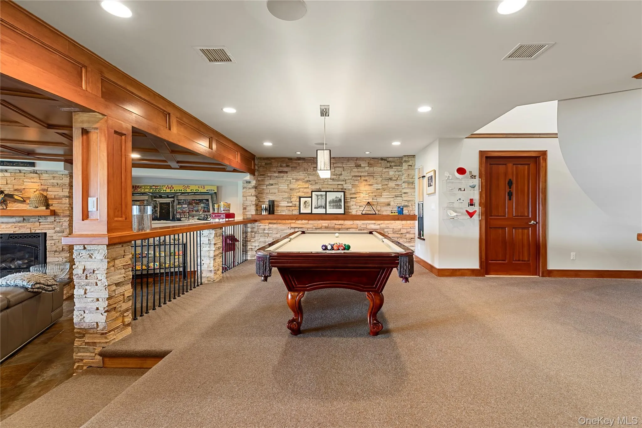 15 Harbour Point Drive, Huntington, NY, 3 Bedrooms Bedrooms, 16 Rooms Rooms,4 BathroomsBathrooms,Residential,For Rent,Harbour Point,0,1035398 15 Harbour Point Drive, Huntington, NY, 3 Bedrooms Bedrooms, 16 Rooms Rooms,4 BathroomsBathrooms,Residential,For Rent,Harbour Point,0,1035398