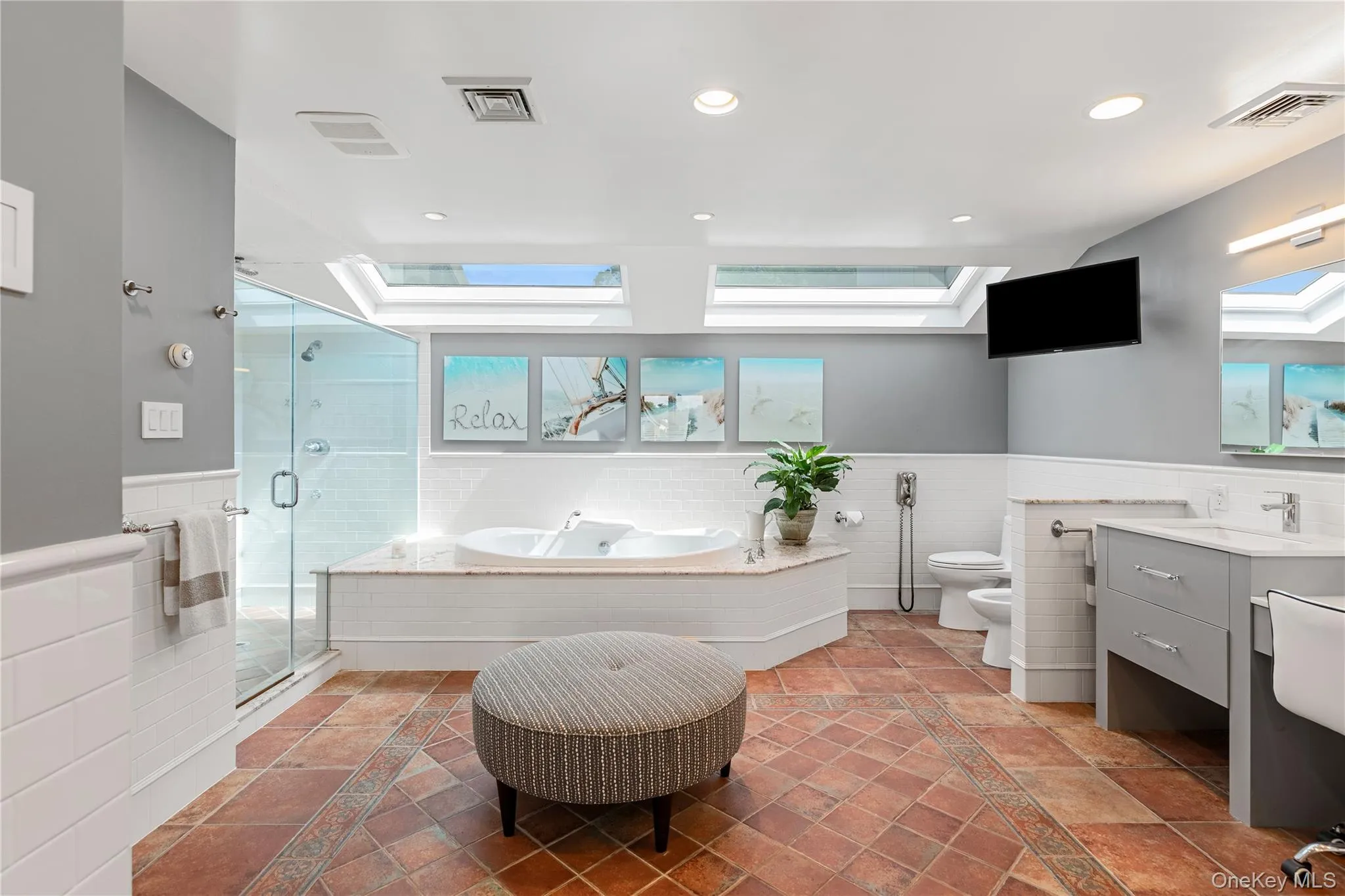 15 Harbour Point Drive, Huntington, NY, 3 Bedrooms Bedrooms, 16 Rooms Rooms,4 BathroomsBathrooms,Residential,For Rent,Harbour Point,0,1035398 15 Harbour Point Drive, Huntington, NY, 3 Bedrooms Bedrooms, 16 Rooms Rooms,4 BathroomsBathrooms,Residential,For Rent,Harbour Point,0,1035398