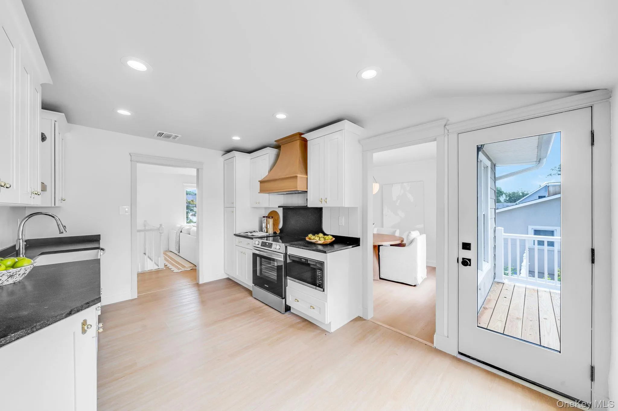 10 Coronado Road, Brookhaven, NY, 4 Bedrooms Bedrooms, 10 Rooms Rooms,2 BathroomsBathrooms,Residential,For Rent,Coronado,0,1035399 10 Coronado Road, Brookhaven, NY, 4 Bedrooms Bedrooms, 10 Rooms Rooms,2 BathroomsBathrooms,Residential,For Rent,Coronado,0,1035399