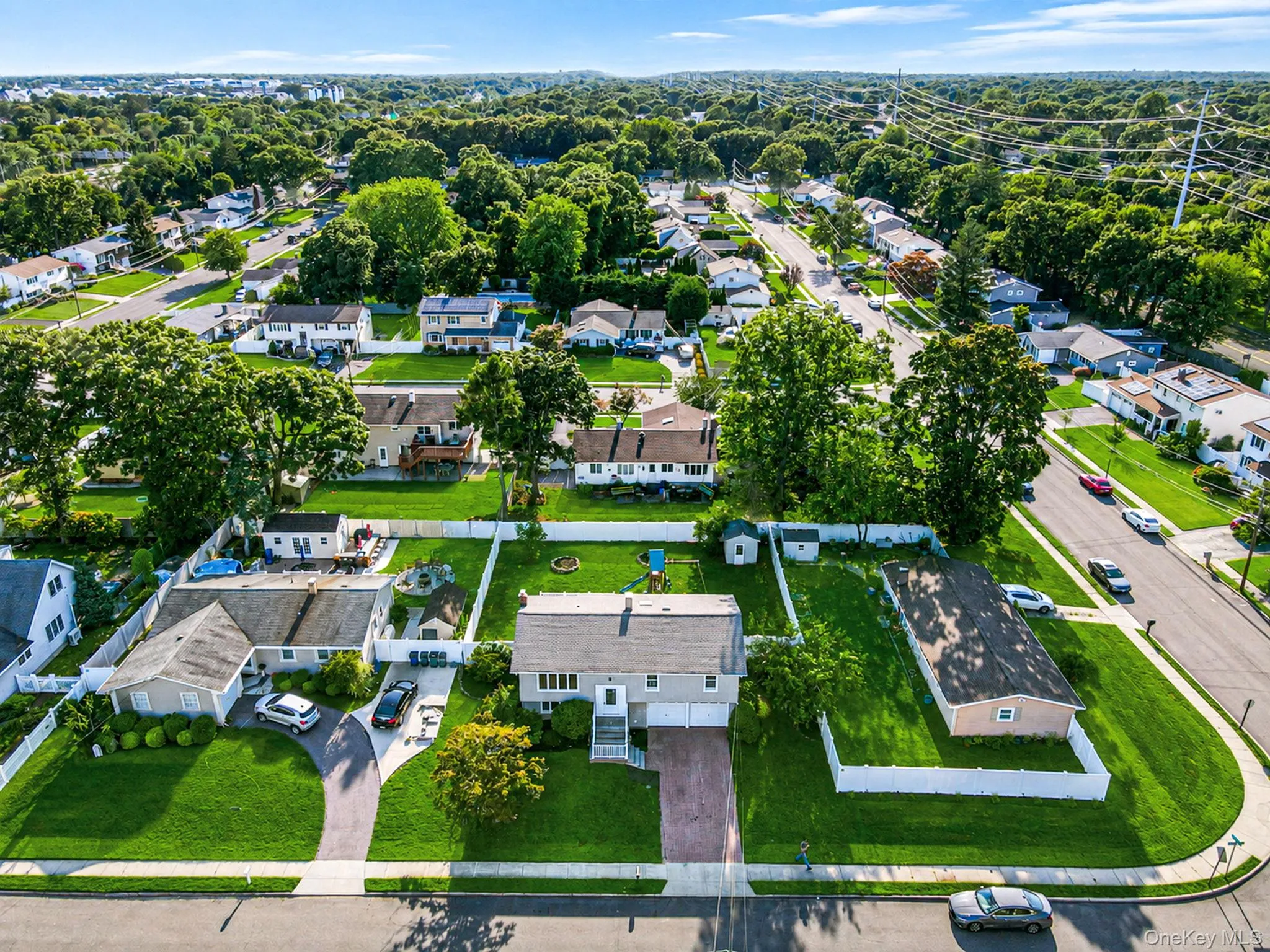10 Coronado Road, Brookhaven, NY, 4 Bedrooms Bedrooms, 10 Rooms Rooms,2 BathroomsBathrooms,Residential,For Rent,Coronado,0,1035399 10 Coronado Road, Brookhaven, NY, 4 Bedrooms Bedrooms, 10 Rooms Rooms,2 BathroomsBathrooms,Residential,For Rent,Coronado,0,1035399