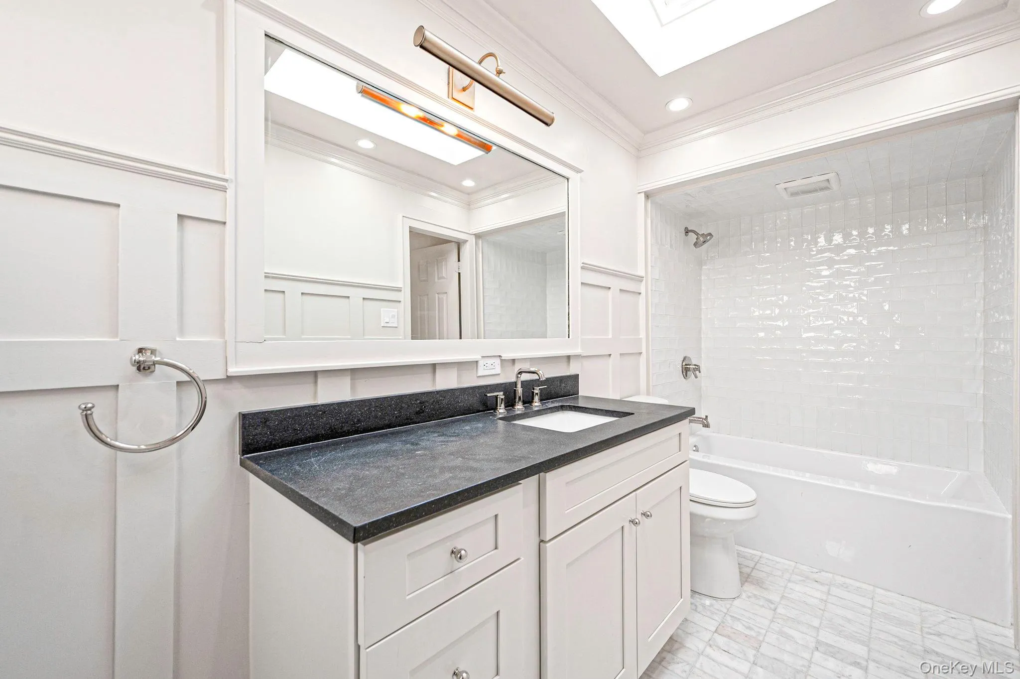 10 Coronado Road, Brookhaven, NY, 4 Bedrooms Bedrooms, 10 Rooms Rooms,2 BathroomsBathrooms,Residential,For Rent,Coronado,0,1035399 10 Coronado Road, Brookhaven, NY, 4 Bedrooms Bedrooms, 10 Rooms Rooms,2 BathroomsBathrooms,Residential,For Rent,Coronado,0,1035399