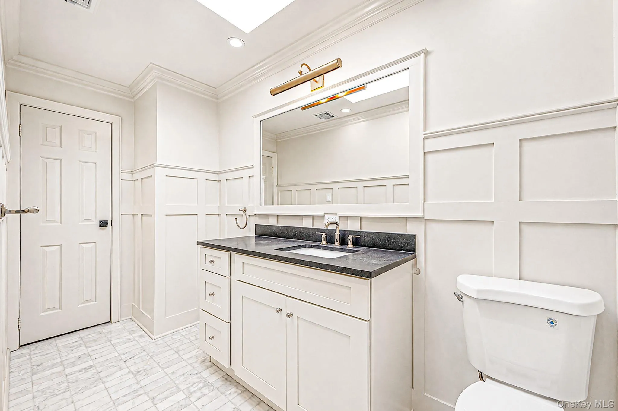 10 Coronado Road, Brookhaven, NY, 4 Bedrooms Bedrooms, 10 Rooms Rooms,2 BathroomsBathrooms,Residential,For Rent,Coronado,0,1035399 10 Coronado Road, Brookhaven, NY, 4 Bedrooms Bedrooms, 10 Rooms Rooms,2 BathroomsBathrooms,Residential,For Rent,Coronado,0,1035399