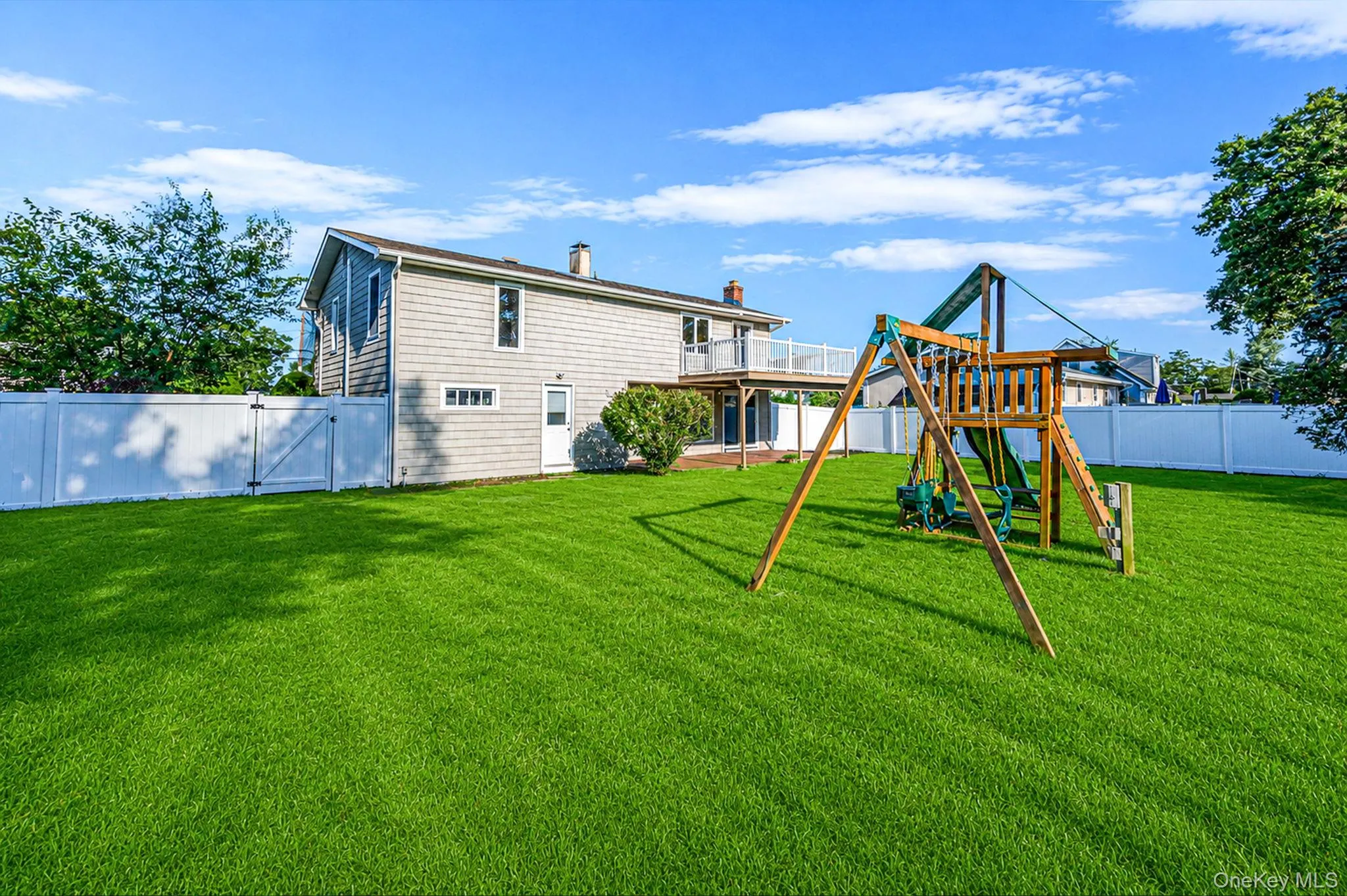 10 Coronado Road, Brookhaven, NY, 4 Bedrooms Bedrooms, 10 Rooms Rooms,2 BathroomsBathrooms,Residential,For Rent,Coronado,0,1035399 10 Coronado Road, Brookhaven, NY, 4 Bedrooms Bedrooms, 10 Rooms Rooms,2 BathroomsBathrooms,Residential,For Rent,Coronado,0,1035399