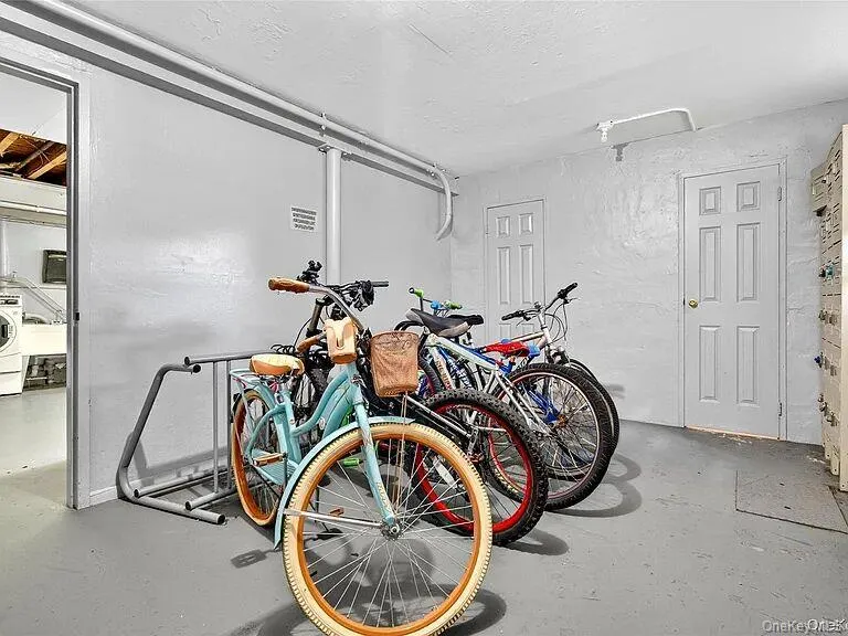 160 centre, New Rochelle, NY, 1 Bedroom Bedrooms, 3 Rooms Rooms,1 BathroomBathrooms,Residential Lease,For Rent,centre,0,1035403 160 centre, New Rochelle, NY, 1 Bedroom Bedrooms, 3 Rooms Rooms,1 BathroomBathrooms,Residential Lease,For Rent,centre,0,1035403