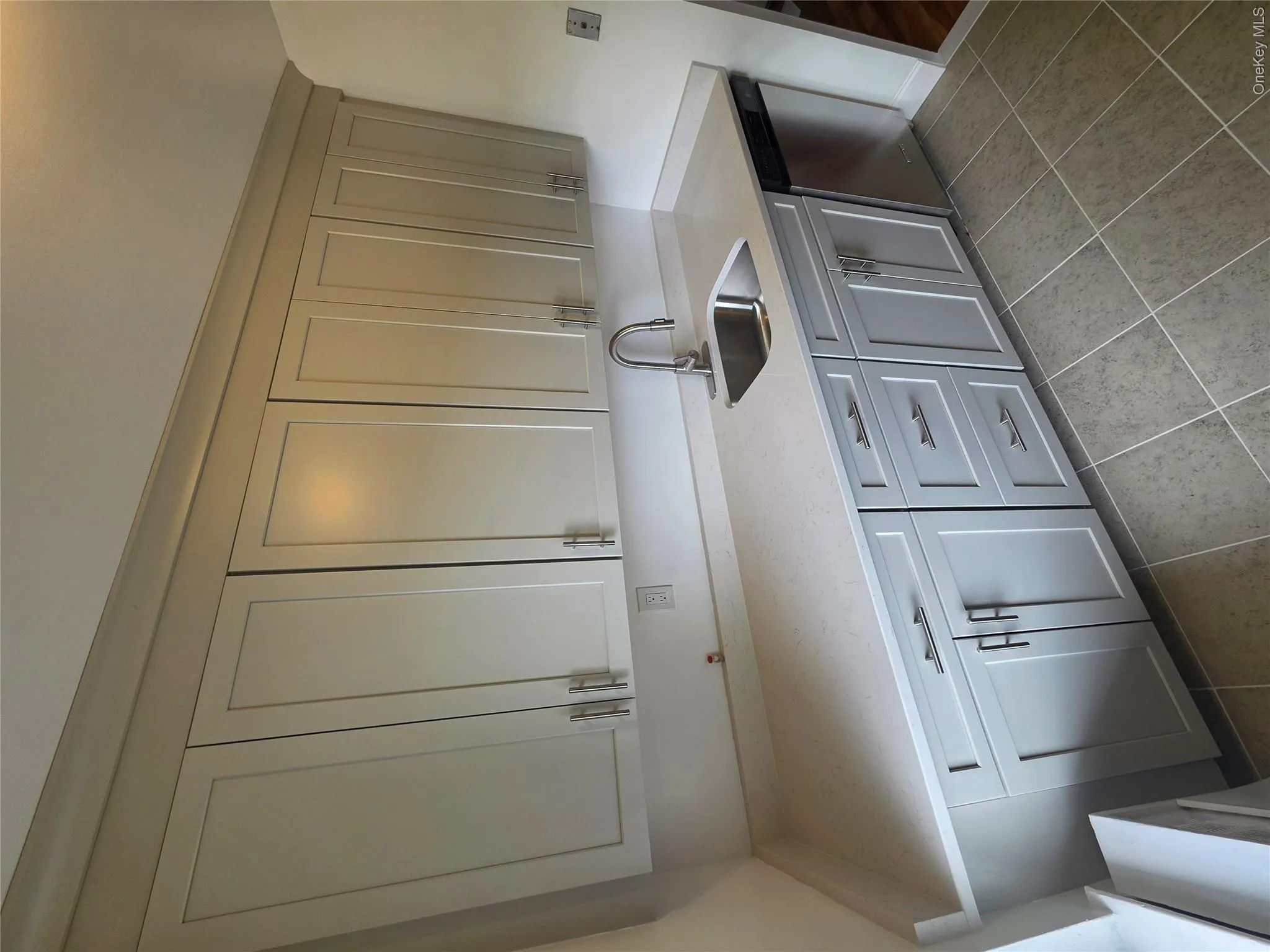 160 centre, New Rochelle, NY, 1 Bedroom Bedrooms, 3 Rooms Rooms,1 BathroomBathrooms,Residential Lease,For Rent,centre,0,1035403 160 centre, New Rochelle, NY, 1 Bedroom Bedrooms, 3 Rooms Rooms,1 BathroomBathrooms,Residential Lease,For Rent,centre,0,1035403