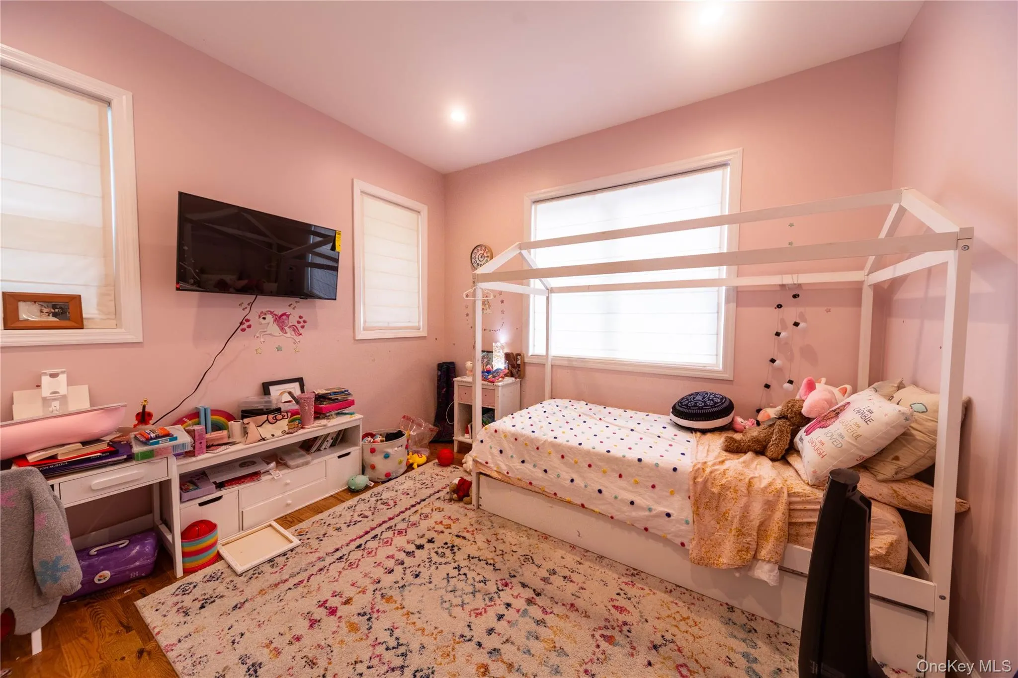 210 Abbott Avenue, Greenburgh, NY, 4 Bedrooms Bedrooms, 11 Rooms Rooms,3 BathroomsBathrooms,Residential,For Rent,Abbott,0,1035404 210 Abbott Avenue, Greenburgh, NY, 4 Bedrooms Bedrooms, 11 Rooms Rooms,3 BathroomsBathrooms,Residential,For Rent,Abbott,0,1035404