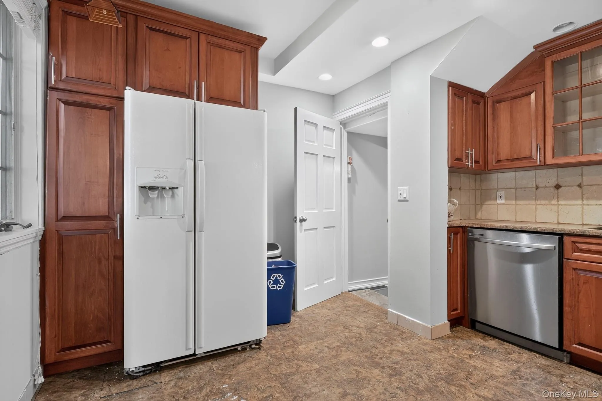 24640 Alameda Avenue, New York, NY, 5 Bedrooms Bedrooms, 10 Rooms Rooms,2 BathroomsBathrooms,Residential,For Rent,Alameda,0,1035405 24640 Alameda Avenue, New York, NY, 5 Bedrooms Bedrooms, 10 Rooms Rooms,2 BathroomsBathrooms,Residential,For Rent,Alameda,0,1035405
