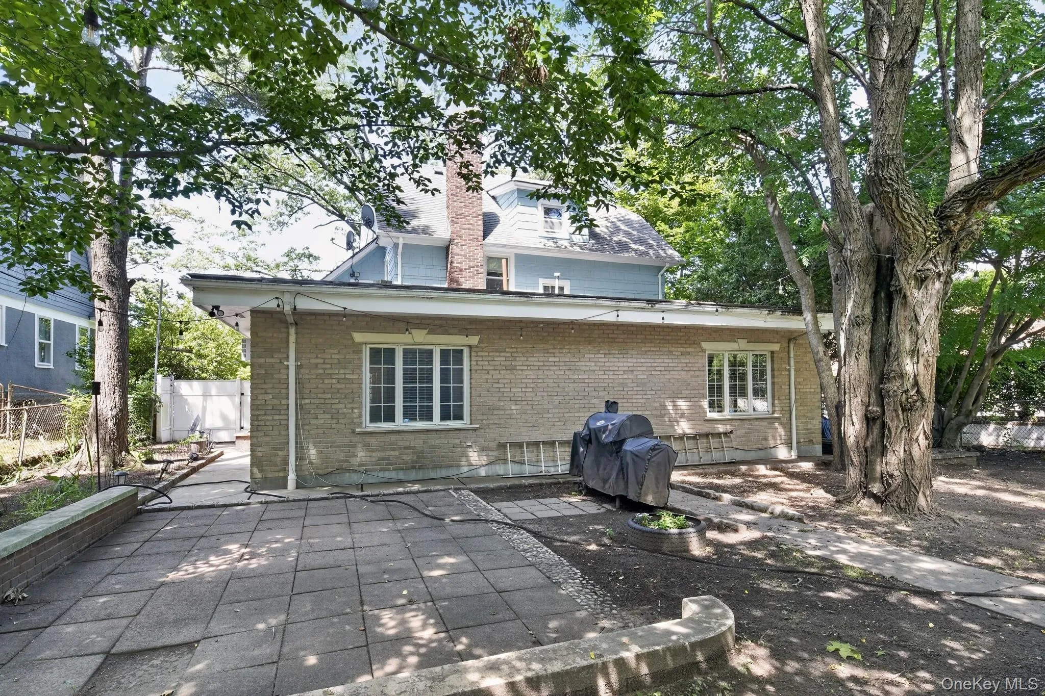 24640 Alameda Avenue, New York, NY, 5 Bedrooms Bedrooms, 10 Rooms Rooms,2 BathroomsBathrooms,Residential,For Rent,Alameda,0,1035405 24640 Alameda Avenue, New York, NY, 5 Bedrooms Bedrooms, 10 Rooms Rooms,2 BathroomsBathrooms,Residential,For Rent,Alameda,0,1035405