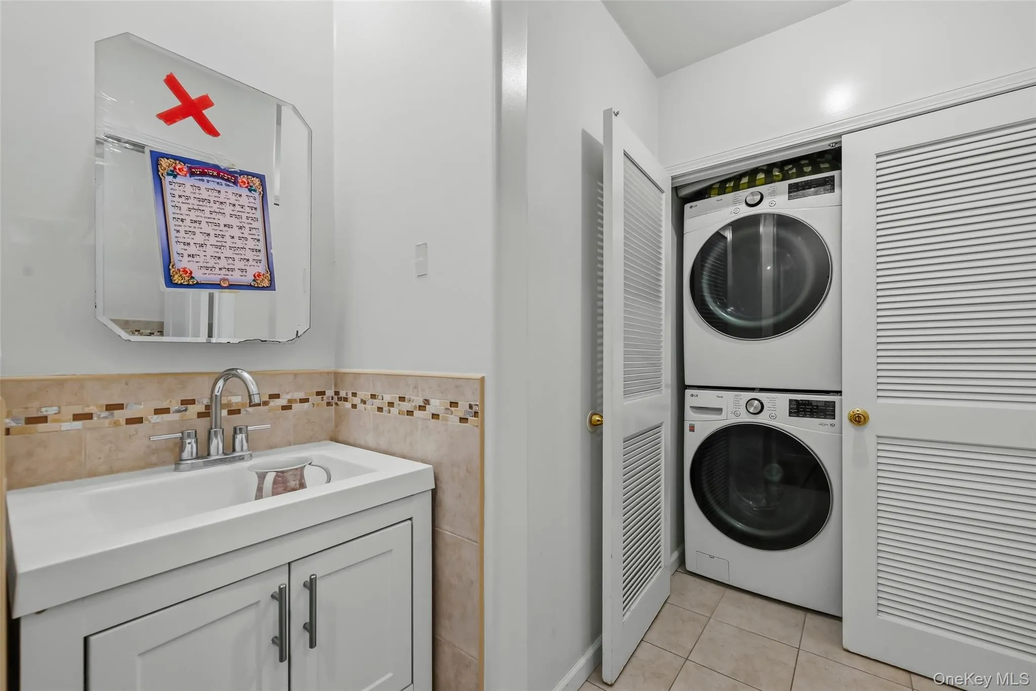 4 Spruill Court, Ramapo, NY, 5 Bedrooms Bedrooms, 12 Rooms Rooms,3 BathroomsBathrooms,Residential,For Rent,Spruill,0,1035407 4 Spruill Court, Ramapo, NY, 5 Bedrooms Bedrooms, 12 Rooms Rooms,3 BathroomsBathrooms,Residential,For Rent,Spruill,0,1035407