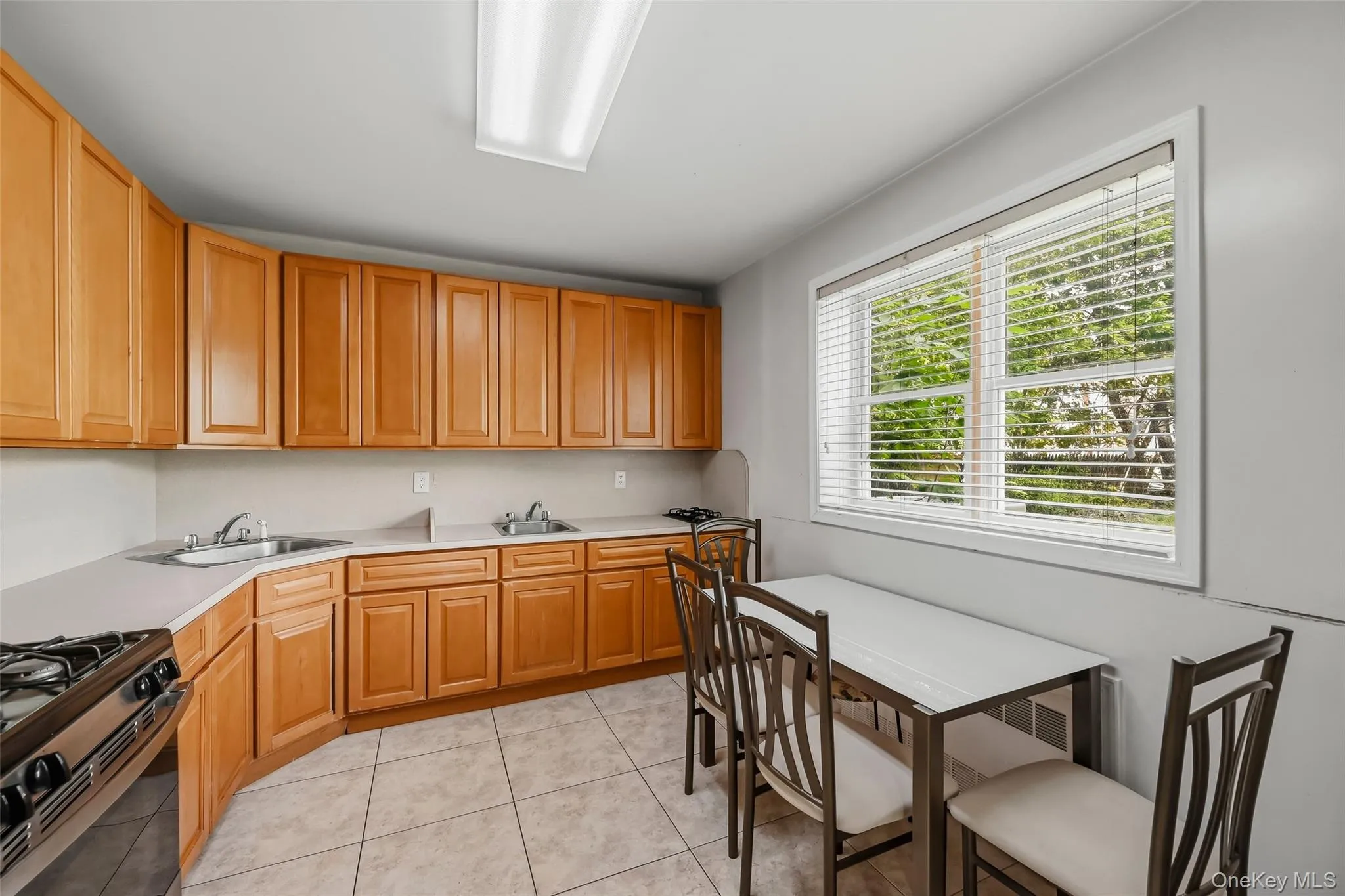 4 Spruill Court, Ramapo, NY, 5 Bedrooms Bedrooms, 12 Rooms Rooms,3 BathroomsBathrooms,Residential,For Rent,Spruill,0,1035407 4 Spruill Court, Ramapo, NY, 5 Bedrooms Bedrooms, 12 Rooms Rooms,3 BathroomsBathrooms,Residential,For Rent,Spruill,0,1035407