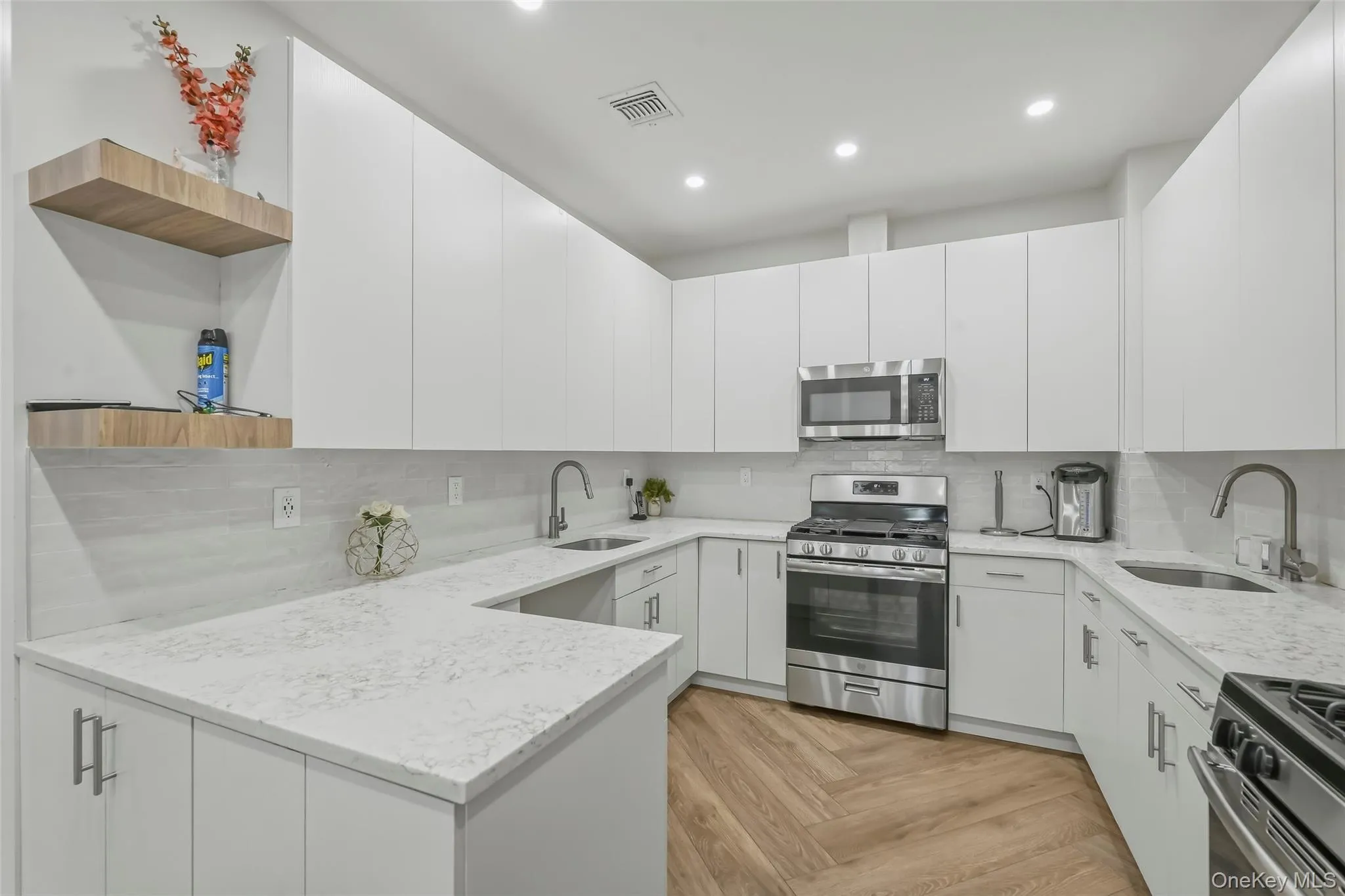 4 Spruill Court, Ramapo, NY, 5 Bedrooms Bedrooms, 12 Rooms Rooms,3 BathroomsBathrooms,Residential,For Rent,Spruill,0,1035407 4 Spruill Court, Ramapo, NY, 5 Bedrooms Bedrooms, 12 Rooms Rooms,3 BathroomsBathrooms,Residential,For Rent,Spruill,0,1035407