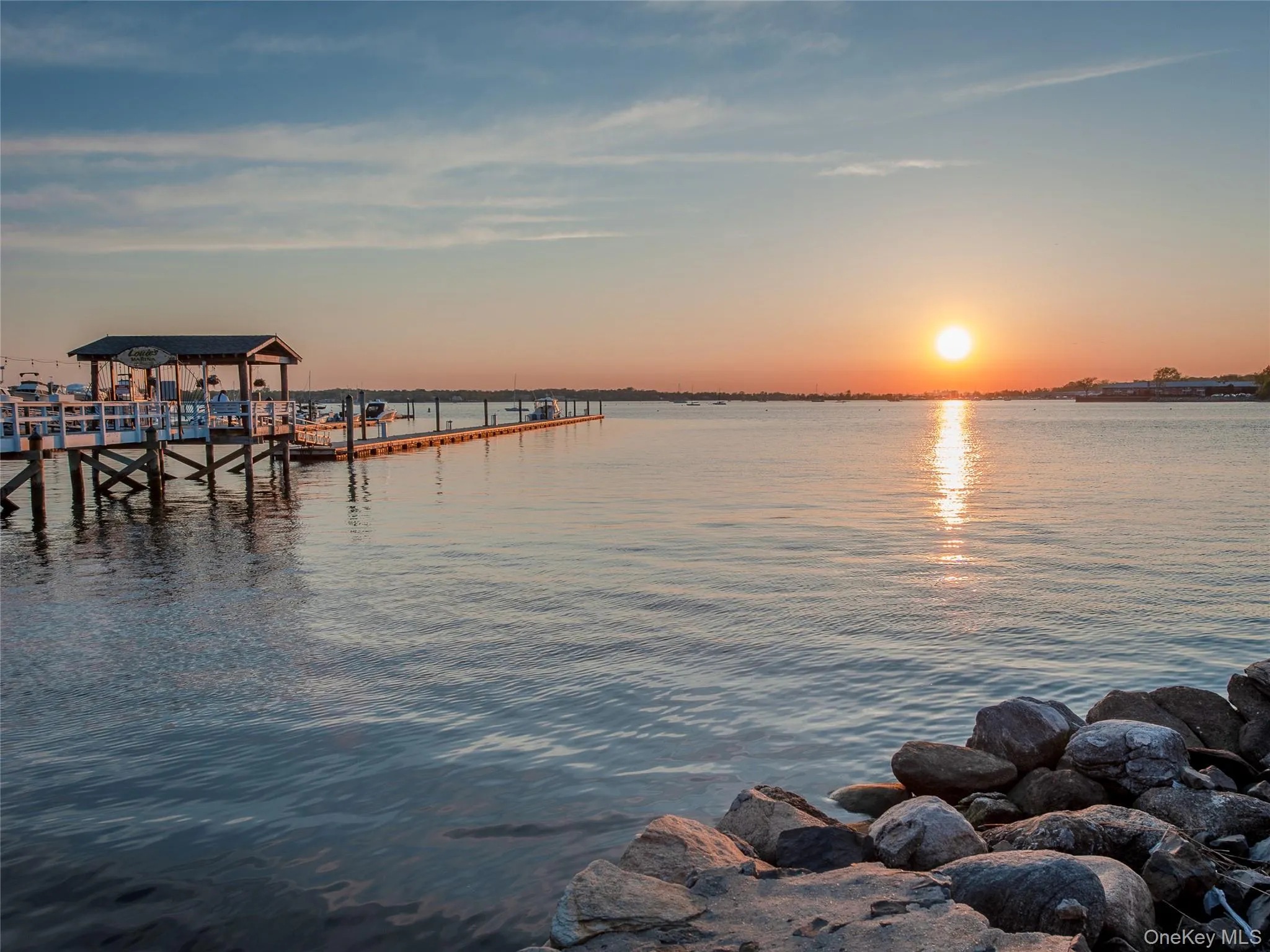 Amazing sunset over Manhasset Bay Amazing sunset over Manhasset Bay