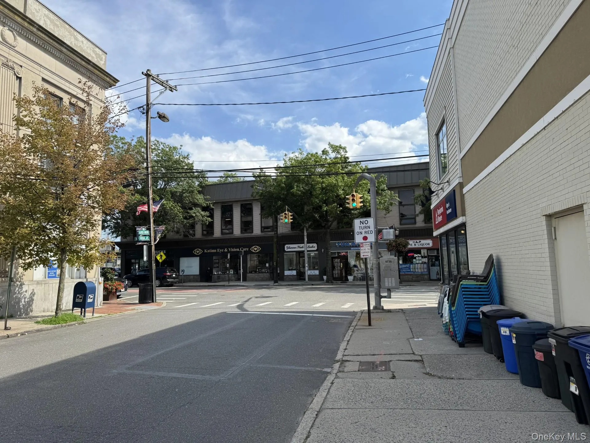 Close to Maiin Street, shopping, dining and the LIRR Close to Maiin Street, shopping, dining and the LIRR