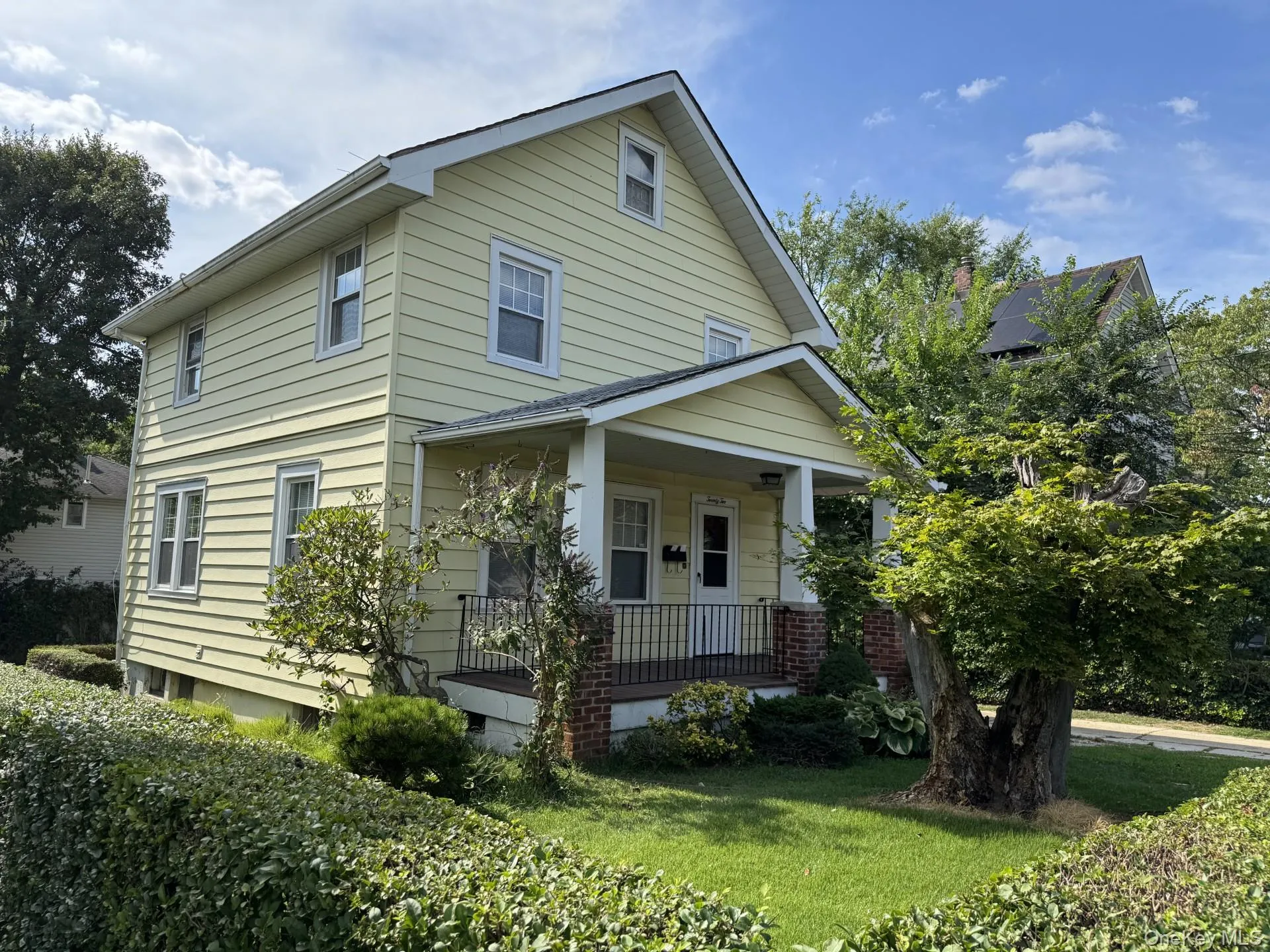 Front porch Colonial conveniently located Front porch Colonial conveniently located
