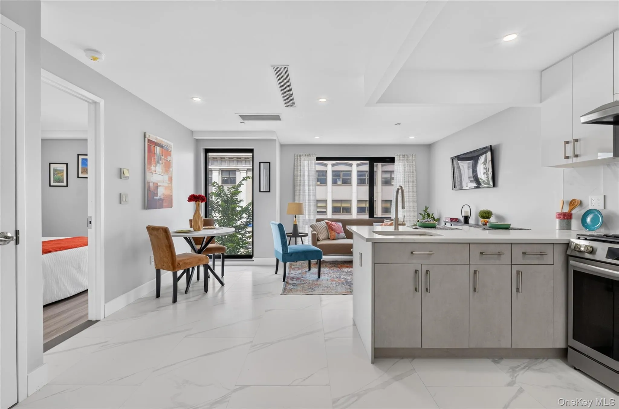 643 5th Avenue, New York, NY, 1 Bedroom Bedrooms, 3 Rooms Rooms,1 BathroomBathrooms,Residential,For Rent,5th,0,1035413 643 5th Avenue, New York, NY, 1 Bedroom Bedrooms, 3 Rooms Rooms,1 BathroomBathrooms,Residential,For Rent,5th,0,1035413