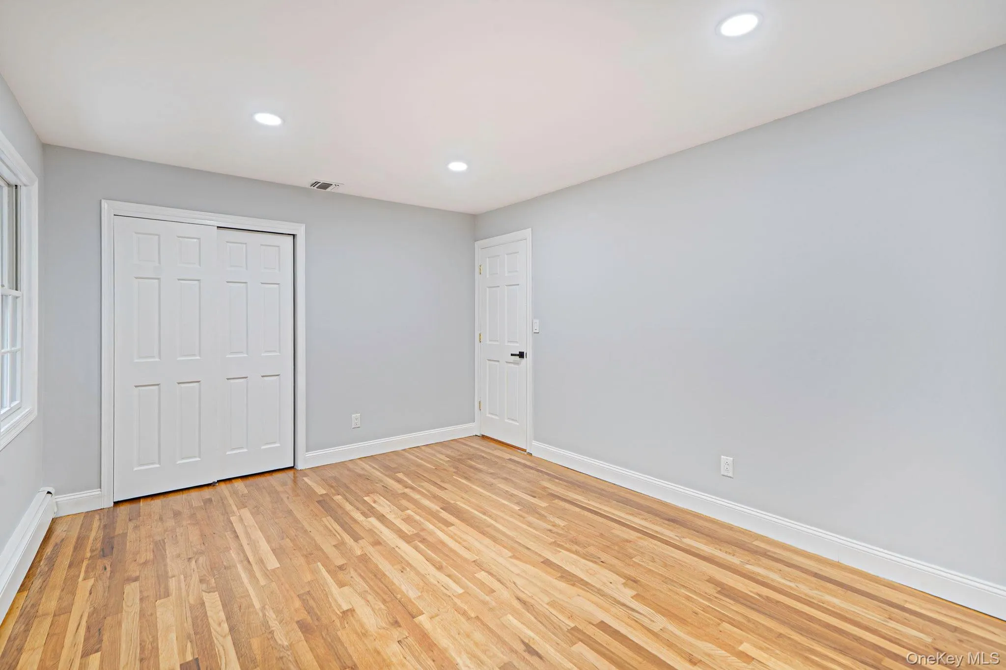 20 Arbor Lane, Huntington, NY, 5 Bedrooms Bedrooms, 10 Rooms Rooms,2 BathroomsBathrooms,Residential,For Rent,Arbor,0,1035415 20 Arbor Lane, Huntington, NY, 5 Bedrooms Bedrooms, 10 Rooms Rooms,2 BathroomsBathrooms,Residential,For Rent,Arbor,0,1035415