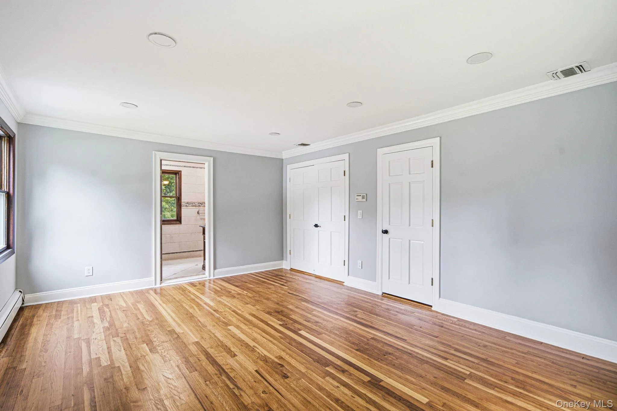 20 Arbor Lane, Huntington, NY, 5 Bedrooms Bedrooms, 10 Rooms Rooms,2 BathroomsBathrooms,Residential,For Rent,Arbor,0,1035415 20 Arbor Lane, Huntington, NY, 5 Bedrooms Bedrooms, 10 Rooms Rooms,2 BathroomsBathrooms,Residential,For Rent,Arbor,0,1035415
