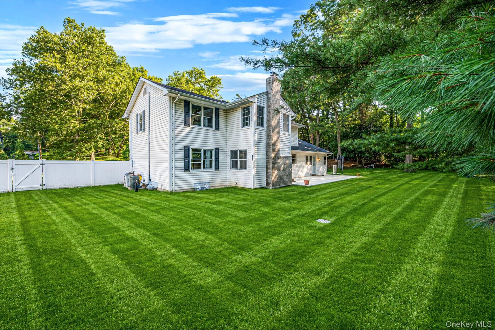 20 Arbor Lane, Huntington, NY, 5 Bedrooms Bedrooms, 10 Rooms Rooms,2 BathroomsBathrooms,Residential,For Rent,Arbor,0,1035415 20 Arbor Lane, Huntington, NY, 5 Bedrooms Bedrooms, 10 Rooms Rooms,2 BathroomsBathrooms,Residential,For Rent,Arbor,0,1035415