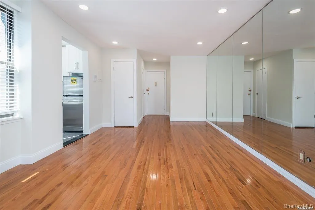 7 Bond Street, North Hempstead, NY, 1 Bedroom Bedrooms, 5 Rooms Rooms,1 BathroomBathrooms,Residential Lease,For Rent,Bond,0,1035416 7 Bond Street, North Hempstead, NY, 1 Bedroom Bedrooms, 5 Rooms Rooms,1 BathroomBathrooms,Residential Lease,For Rent,Bond,0,1035416