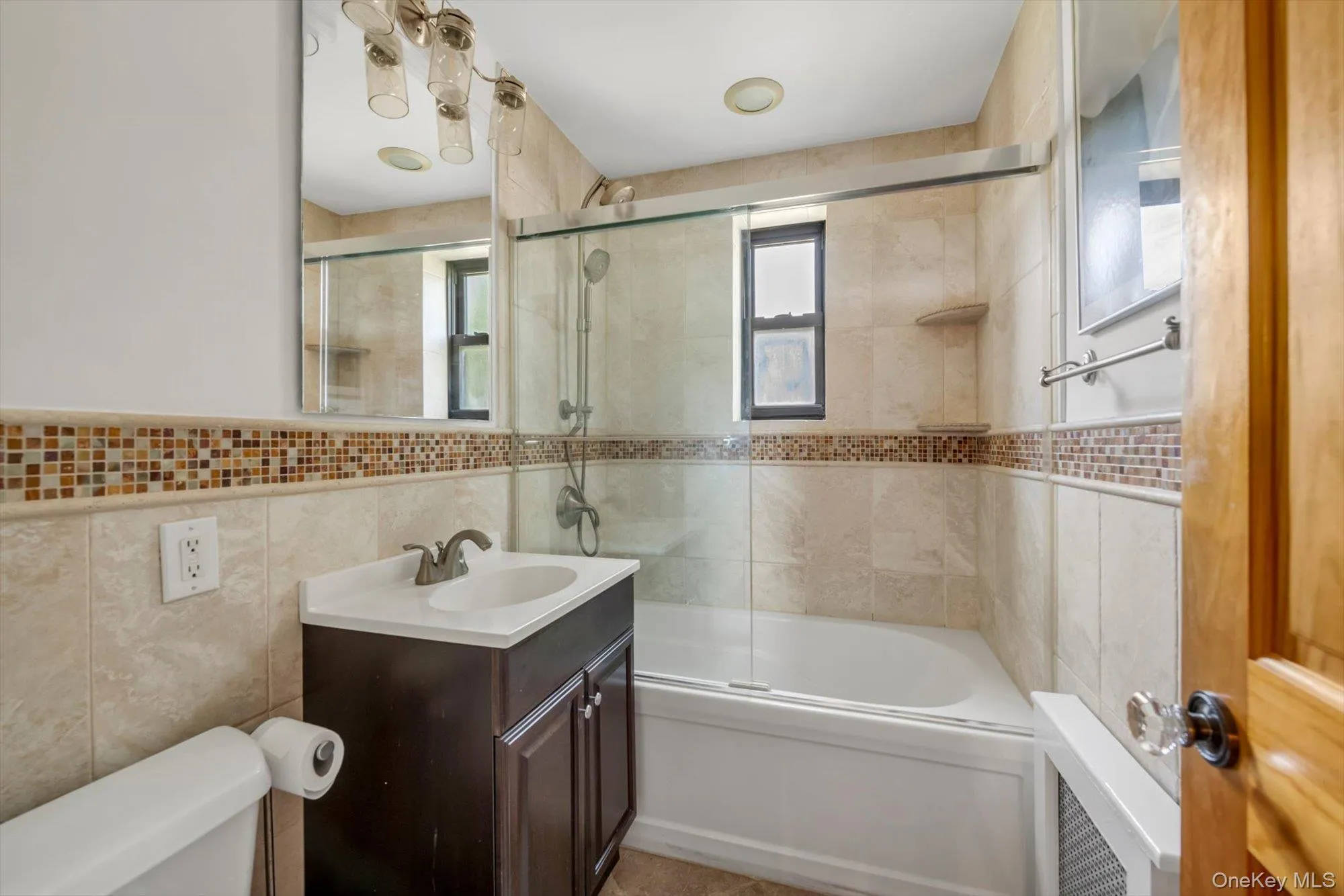 2 Mill Drive, North Hempstead, NY, 1 Bedroom Bedrooms, 3 Rooms Rooms,1 BathroomBathrooms,Residential,For Rent,Mill,0,1035418 2 Mill Drive, North Hempstead, NY, 1 Bedroom Bedrooms, 3 Rooms Rooms,1 BathroomBathrooms,Residential,For Rent,Mill,0,1035418