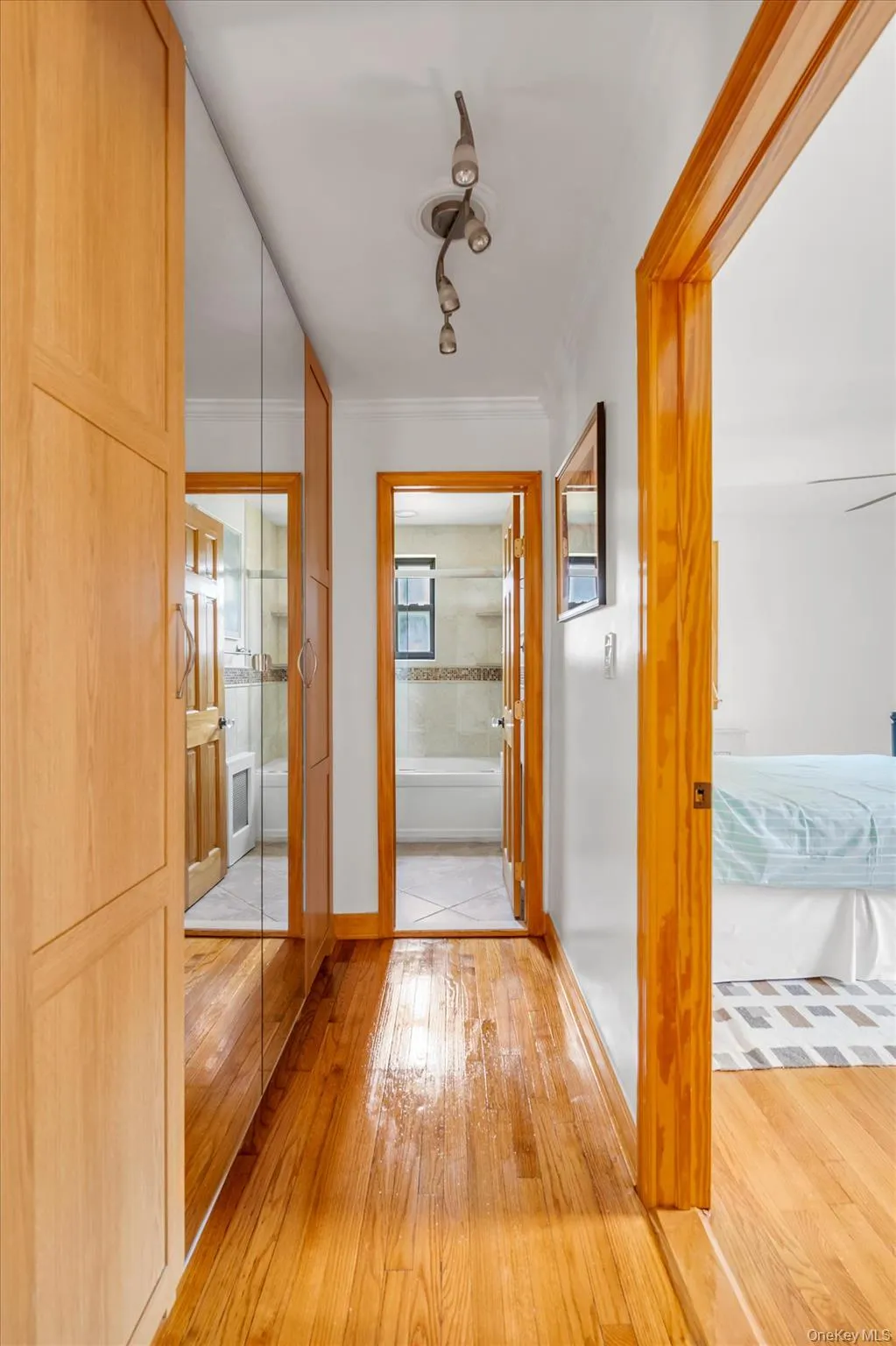 2 Mill Drive, North Hempstead, NY, 1 Bedroom Bedrooms, 3 Rooms Rooms,1 BathroomBathrooms,Residential,For Rent,Mill,0,1035418 2 Mill Drive, North Hempstead, NY, 1 Bedroom Bedrooms, 3 Rooms Rooms,1 BathroomBathrooms,Residential,For Rent,Mill,0,1035418