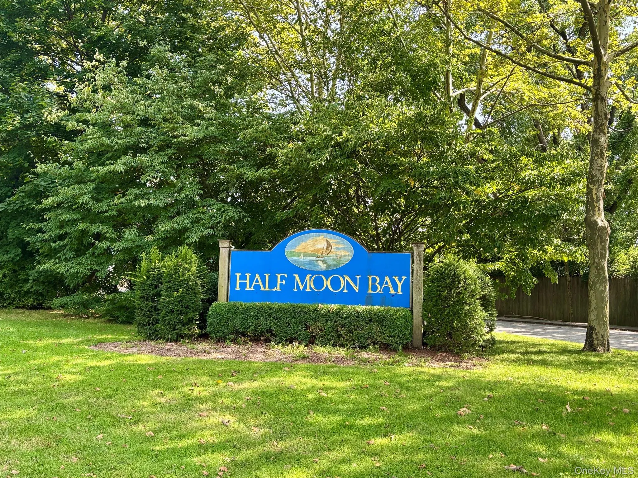 Welcome to Half Moon Bay Welcome to Half Moon Bay