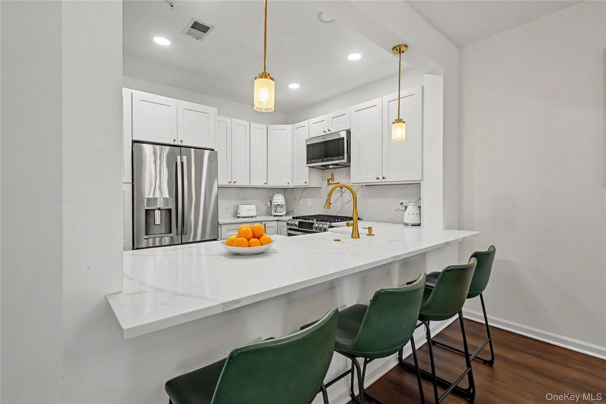 Beautiful Quartz Countertops. Beautiful Quartz Countertops.