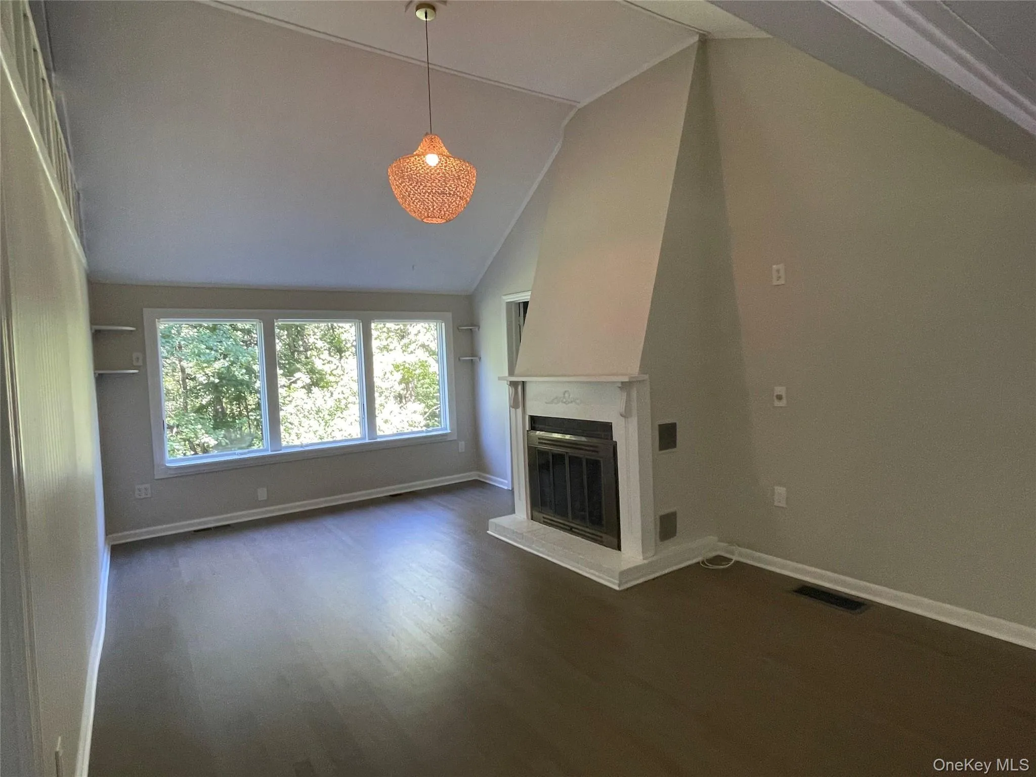 114 Lake Kitchawan Drive, Lewisboro, NY, 1 Bedroom Bedrooms, 4 Rooms Rooms,1 BathroomBathrooms,Residential Lease,For Rent,Lake Kitchawan,0,1035422 114 Lake Kitchawan Drive, Lewisboro, NY, 1 Bedroom Bedrooms, 4 Rooms Rooms,1 BathroomBathrooms,Residential Lease,For Rent,Lake Kitchawan,0,1035422
