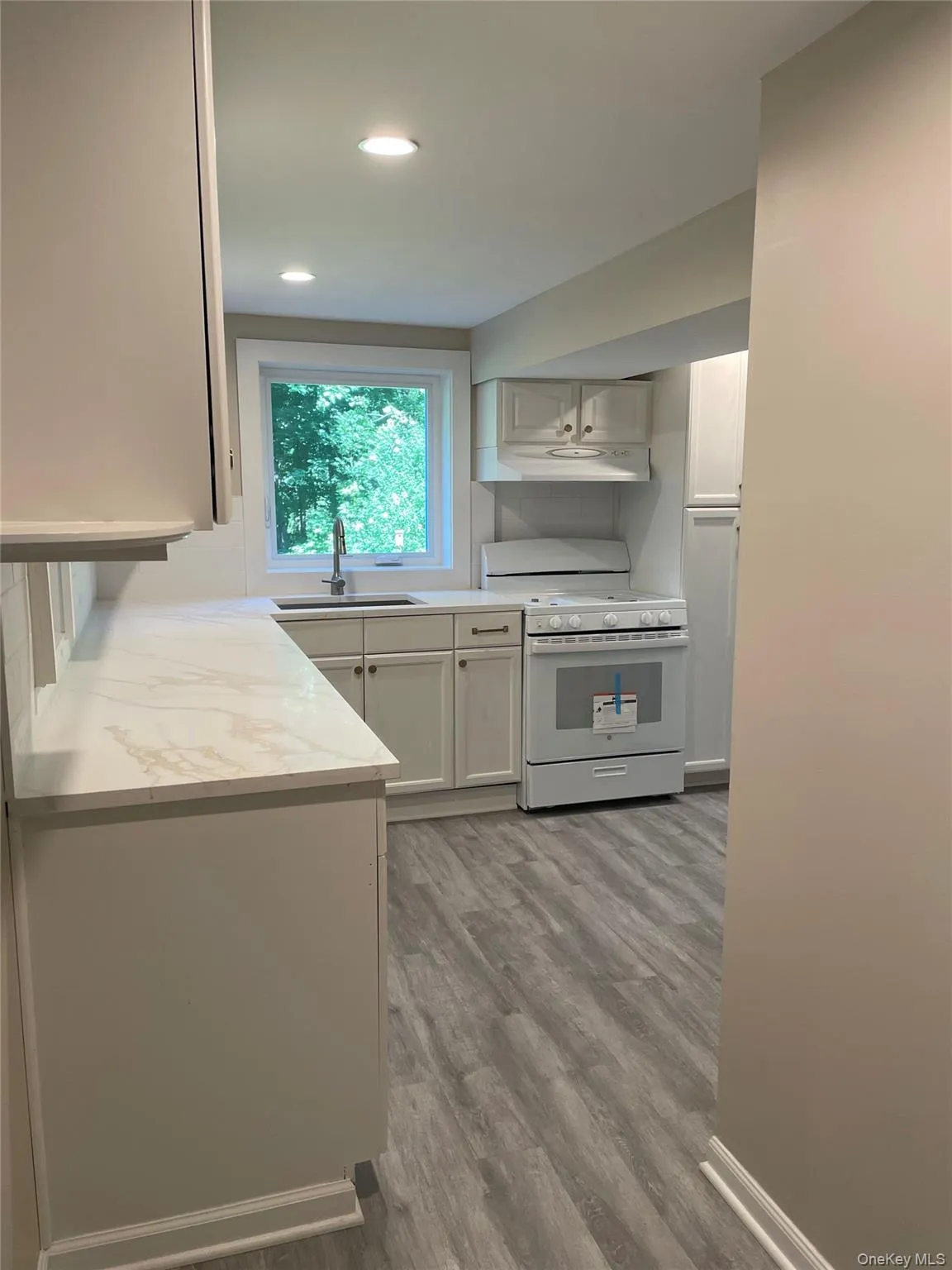 114 Lake Kitchawan Drive, Lewisboro, NY, 1 Bedroom Bedrooms, 4 Rooms Rooms,1 BathroomBathrooms,Residential Lease,For Rent,Lake Kitchawan,0,1035422 114 Lake Kitchawan Drive, Lewisboro, NY, 1 Bedroom Bedrooms, 4 Rooms Rooms,1 BathroomBathrooms,Residential Lease,For Rent,Lake Kitchawan,0,1035422