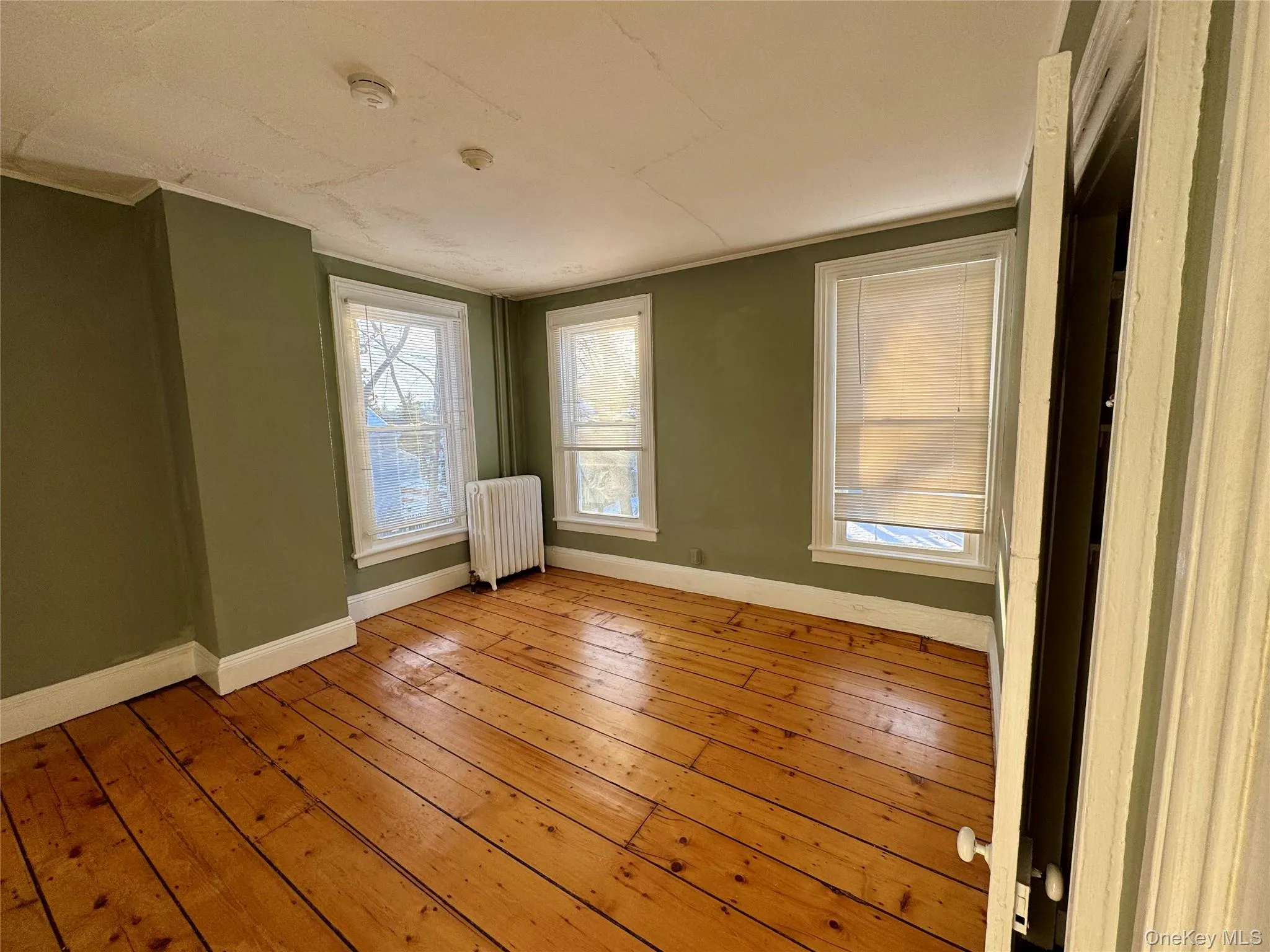 1860 Main Street, Yorktown, NY, 1 Bedroom Bedrooms, 3 Rooms Rooms,1 BathroomBathrooms,Residential Lease,For Rent,Main,0,1035423 1860 Main Street, Yorktown, NY, 1 Bedroom Bedrooms, 3 Rooms Rooms,1 BathroomBathrooms,Residential Lease,For Rent,Main,0,1035423