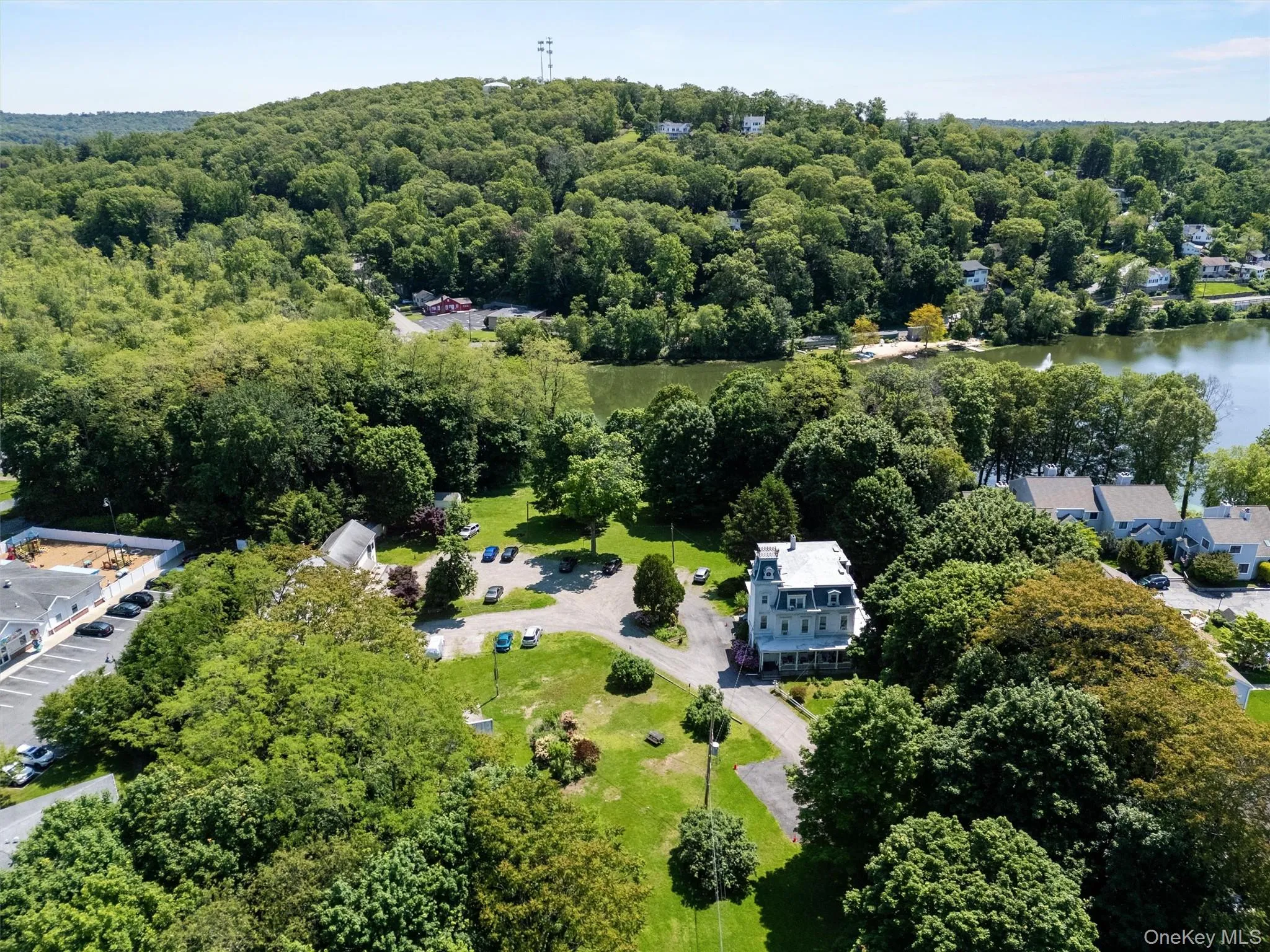 1860 Main Street, Yorktown, NY, 1 Bedroom Bedrooms, 3 Rooms Rooms,1 BathroomBathrooms,Residential Lease,For Rent,Main,0,1035423 1860 Main Street, Yorktown, NY, 1 Bedroom Bedrooms, 3 Rooms Rooms,1 BathroomBathrooms,Residential Lease,For Rent,Main,0,1035423