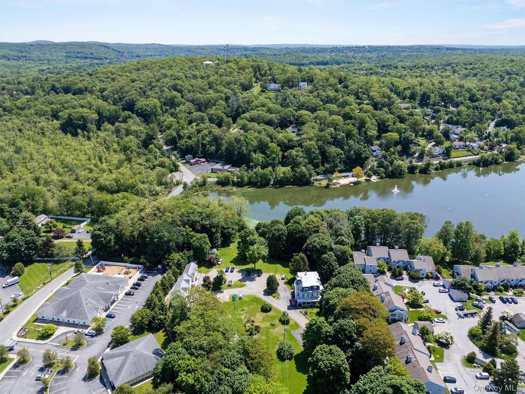 1860 Main Street, Yorktown, NY, 1 Bedroom Bedrooms, 3 Rooms Rooms,1 BathroomBathrooms,Residential Lease,For Rent,Main,0,1035423 1860 Main Street, Yorktown, NY, 1 Bedroom Bedrooms, 3 Rooms Rooms,1 BathroomBathrooms,Residential Lease,For Rent,Main,0,1035423