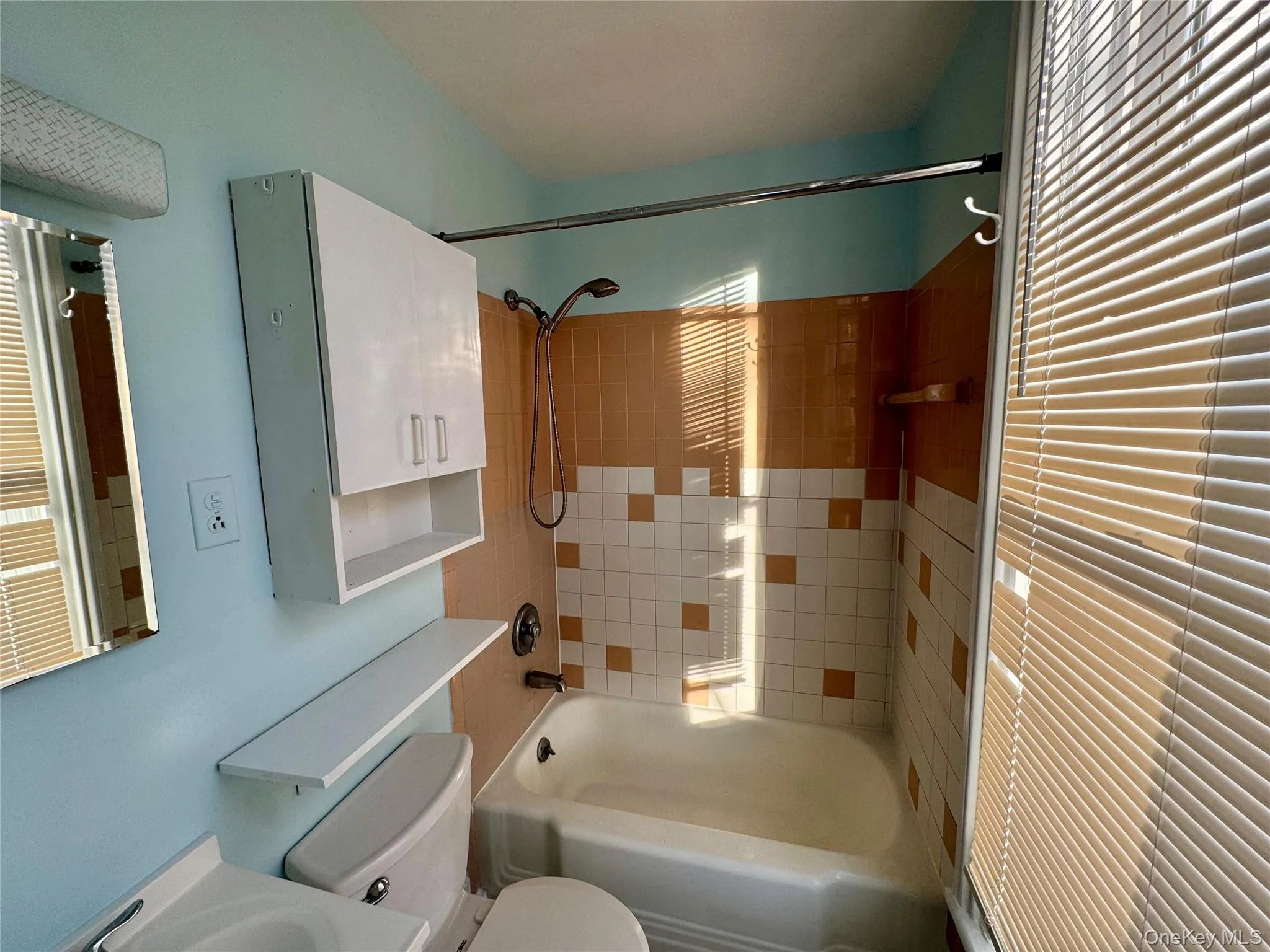 1860 Main Street, Yorktown, NY, 1 Bedroom Bedrooms, 3 Rooms Rooms,1 BathroomBathrooms,Residential Lease,For Rent,Main,0,1035423 1860 Main Street, Yorktown, NY, 1 Bedroom Bedrooms, 3 Rooms Rooms,1 BathroomBathrooms,Residential Lease,For Rent,Main,0,1035423