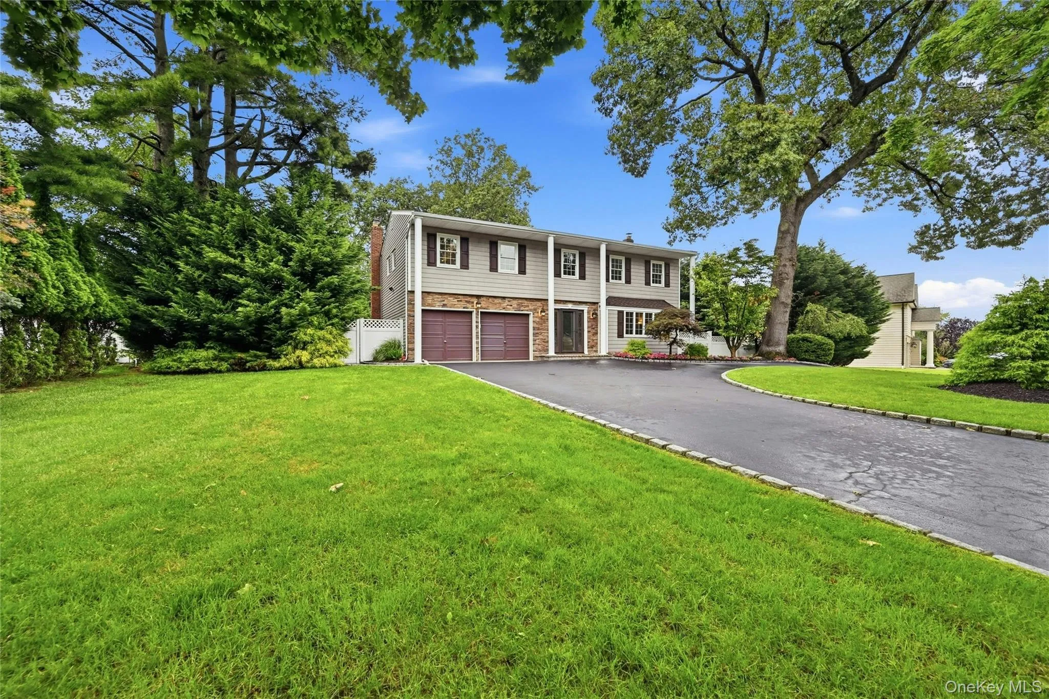 54 Twin Oaks Drive, Smithtown, NY, 4 Bedrooms Bedrooms, 9 Rooms Rooms,2 BathroomsBathrooms,Residential,For Rent,Twin Oaks,0,1035429 54 Twin Oaks Drive, Smithtown, NY, 4 Bedrooms Bedrooms, 9 Rooms Rooms,2 BathroomsBathrooms,Residential,For Rent,Twin Oaks,0,1035429