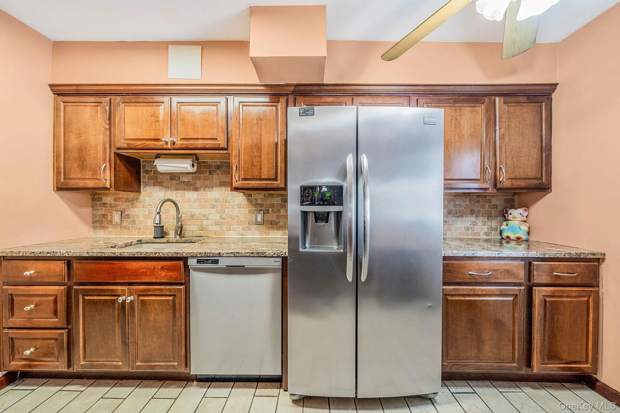 5120 69th Place, New York, NY, 3 Bedrooms Bedrooms, 6 Rooms Rooms,2 BathroomsBathrooms,Residential,For Rent,69th,0,1035430 5120 69th Place, New York, NY, 3 Bedrooms Bedrooms, 6 Rooms Rooms,2 BathroomsBathrooms,Residential,For Rent,69th,0,1035430