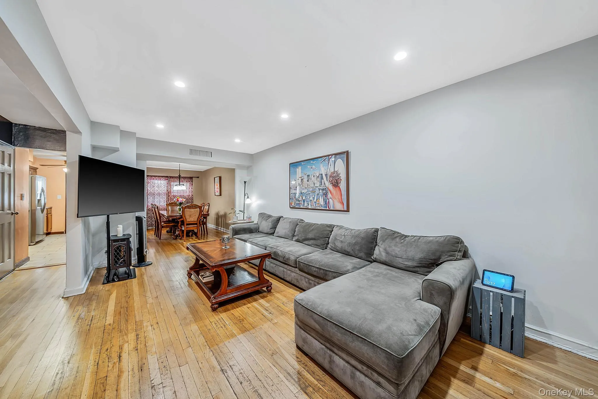 5120 69th Place, New York, NY, 3 Bedrooms Bedrooms, 6 Rooms Rooms,2 BathroomsBathrooms,Residential,For Rent,69th,0,1035430 5120 69th Place, New York, NY, 3 Bedrooms Bedrooms, 6 Rooms Rooms,2 BathroomsBathrooms,Residential,For Rent,69th,0,1035430