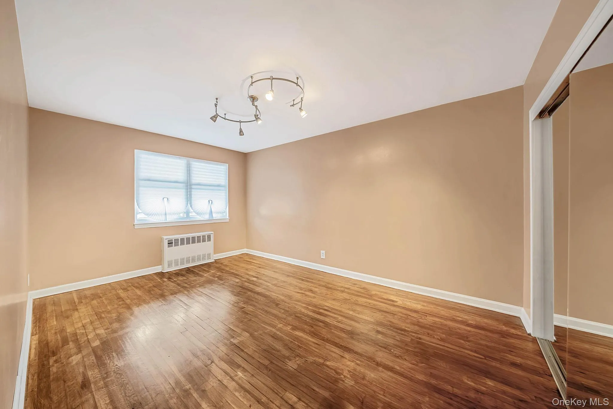 5120 69th Place, New York, NY, 3 Bedrooms Bedrooms, 6 Rooms Rooms,2 BathroomsBathrooms,Residential,For Rent,69th,0,1035430 5120 69th Place, New York, NY, 3 Bedrooms Bedrooms, 6 Rooms Rooms,2 BathroomsBathrooms,Residential,For Rent,69th,0,1035430
