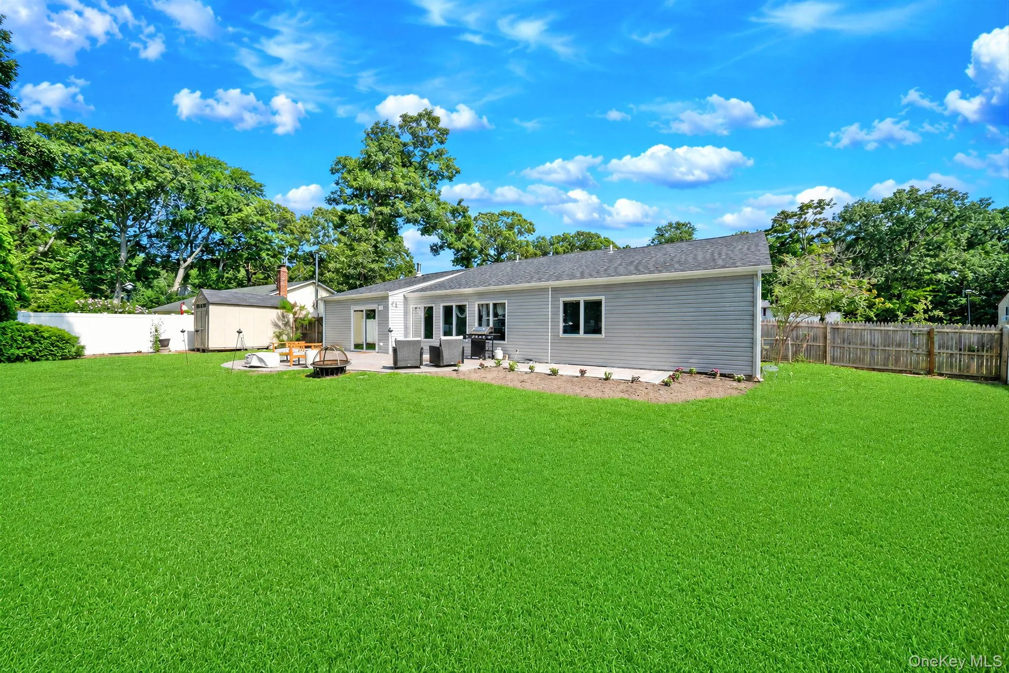60 Thomas Street, Brookhaven, NY, 4 Bedrooms Bedrooms, 8 Rooms Rooms,2 BathroomsBathrooms,Residential,For Rent,Thomas,0,1035431 60 Thomas Street, Brookhaven, NY, 4 Bedrooms Bedrooms, 8 Rooms Rooms,2 BathroomsBathrooms,Residential,For Rent,Thomas,0,1035431