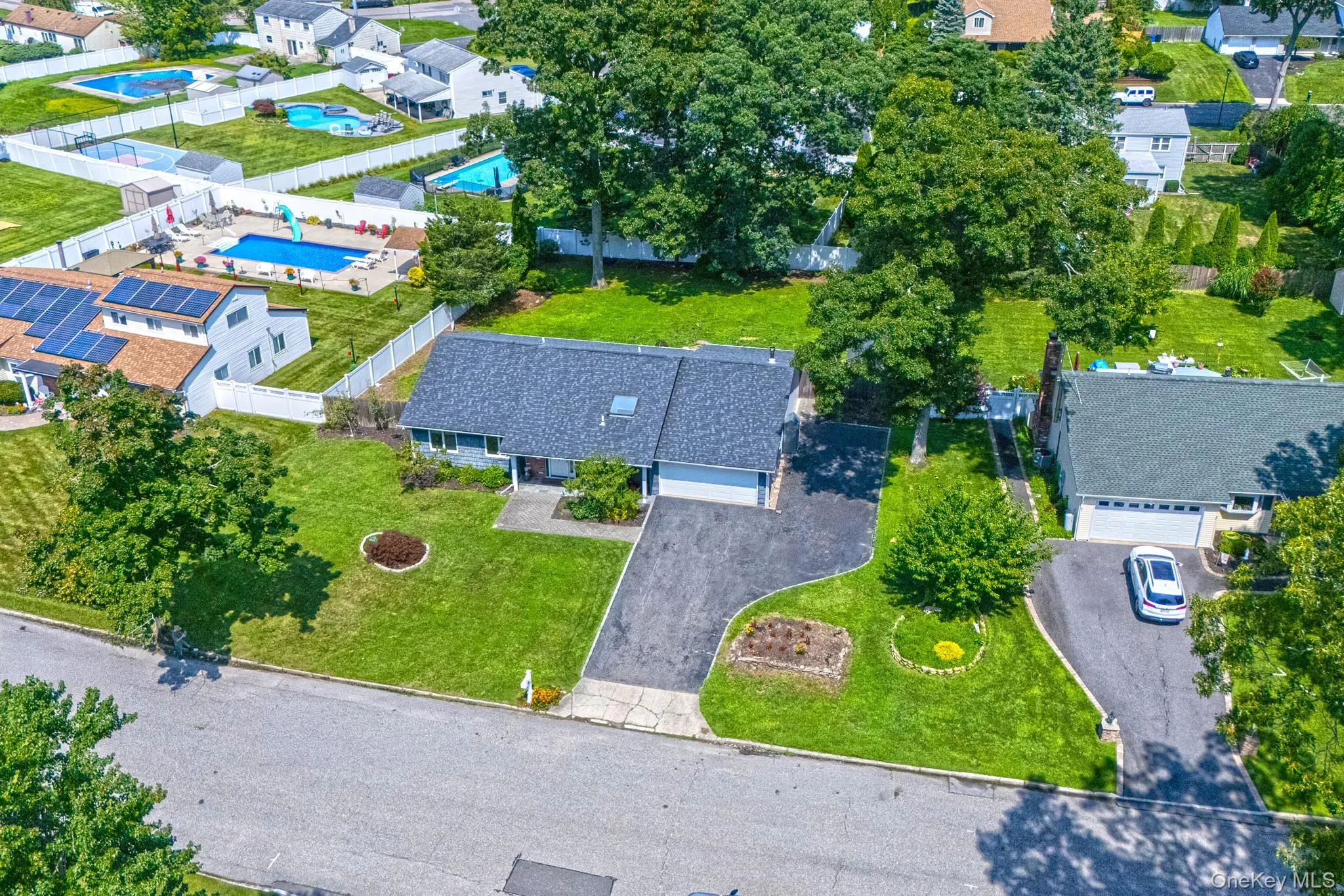 60 Thomas Street, Brookhaven, NY, 4 Bedrooms Bedrooms, 8 Rooms Rooms,2 BathroomsBathrooms,Residential,For Rent,Thomas,0,1035431 60 Thomas Street, Brookhaven, NY, 4 Bedrooms Bedrooms, 8 Rooms Rooms,2 BathroomsBathrooms,Residential,For Rent,Thomas,0,1035431