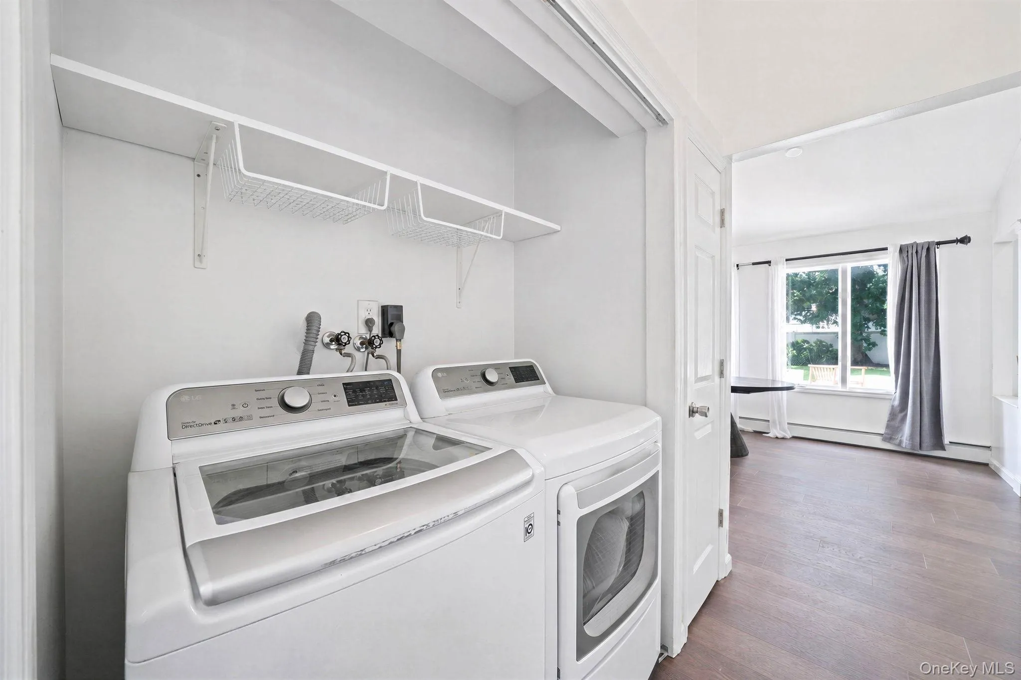 60 Thomas Street, Brookhaven, NY, 4 Bedrooms Bedrooms, 8 Rooms Rooms,2 BathroomsBathrooms,Residential,For Rent,Thomas,0,1035431 60 Thomas Street, Brookhaven, NY, 4 Bedrooms Bedrooms, 8 Rooms Rooms,2 BathroomsBathrooms,Residential,For Rent,Thomas,0,1035431